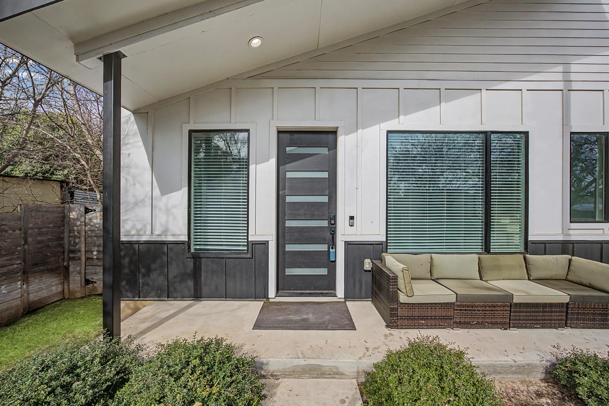 7102 Providence Ave #2, Austin, TX 78752