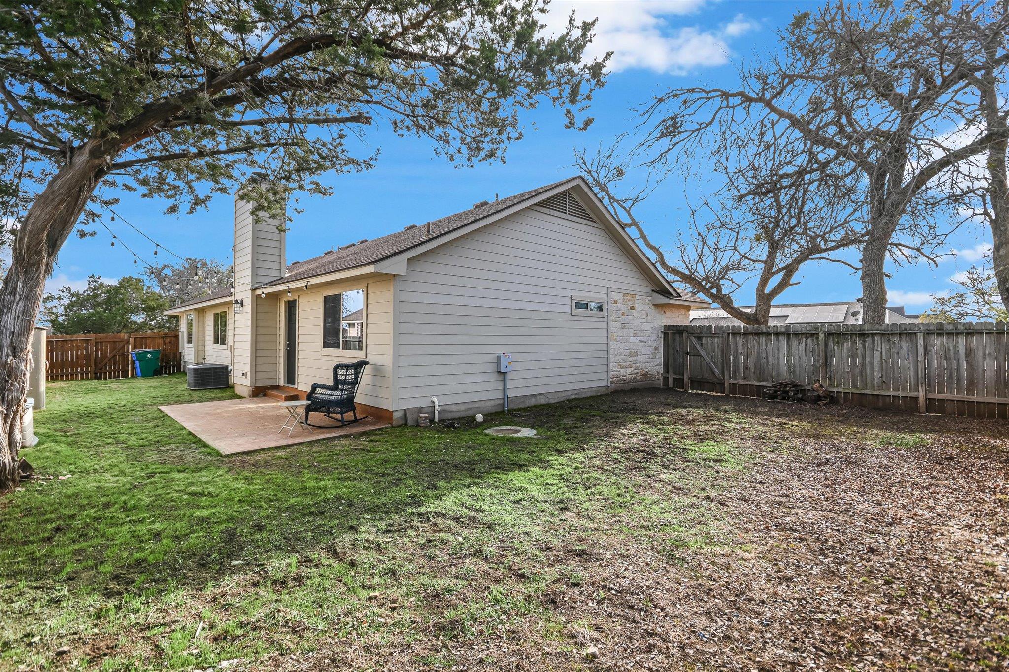 18516 Champions CIR, Point Venture, TX 78645
