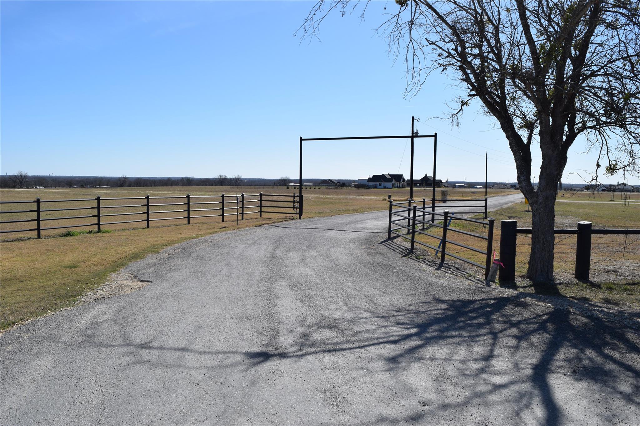 TBD0 Apache TRL #Track 13, Rockdale, TX 76567
