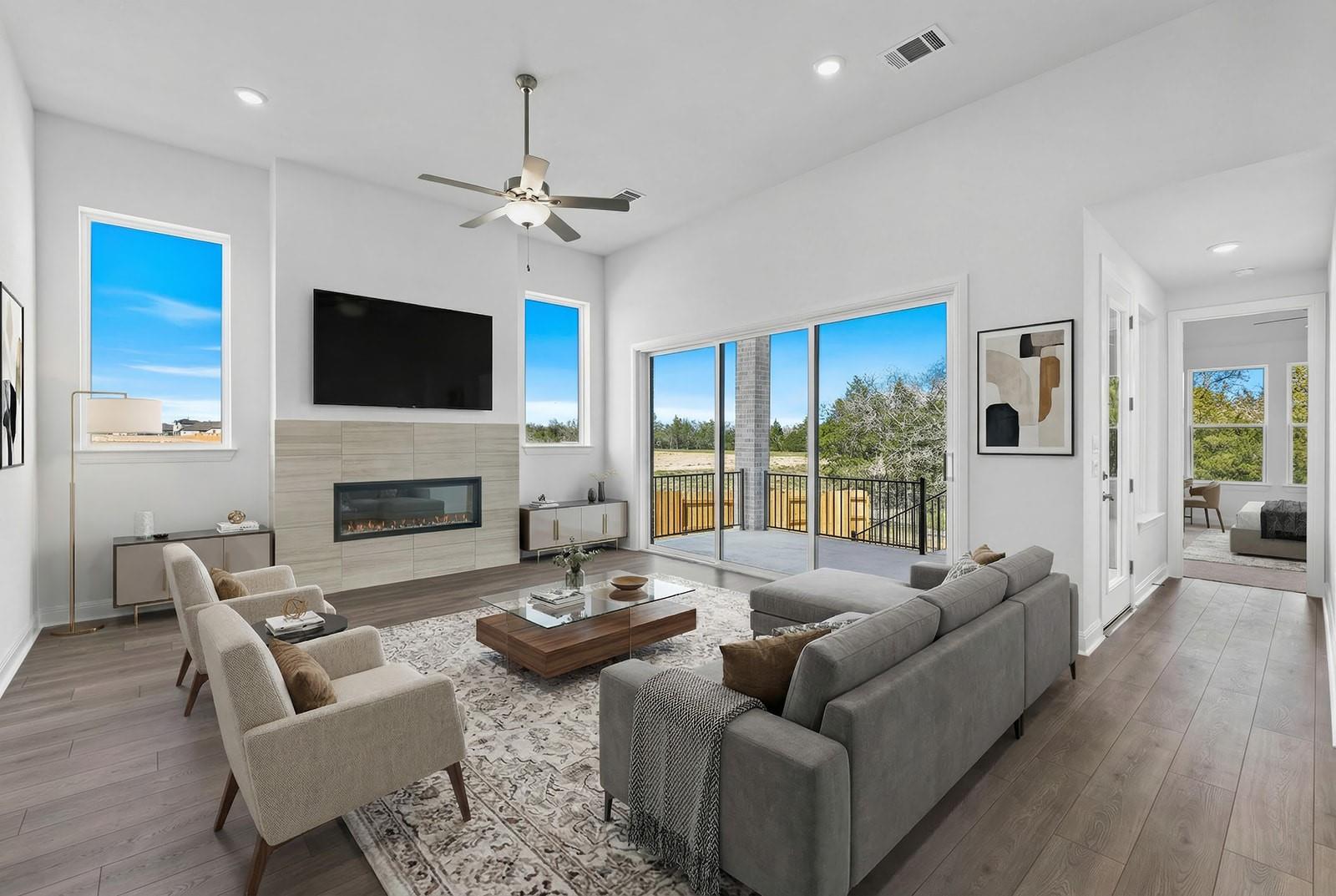124 Silverbell LN, Bastrop, TX 78602
