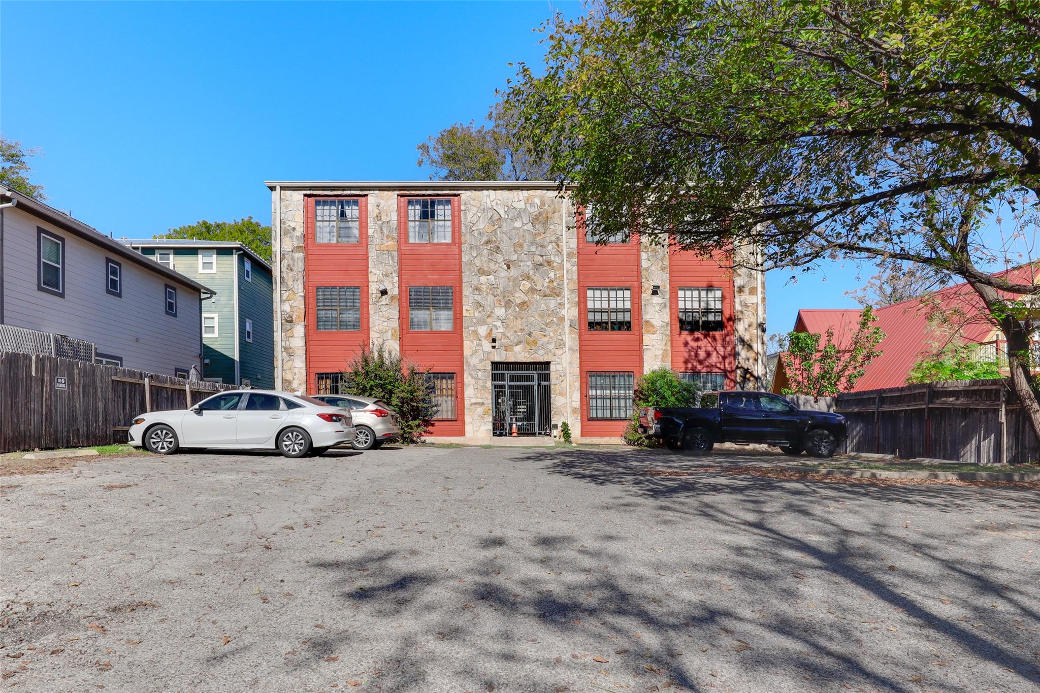 1903 E 20th ST, Austin, TX 78722