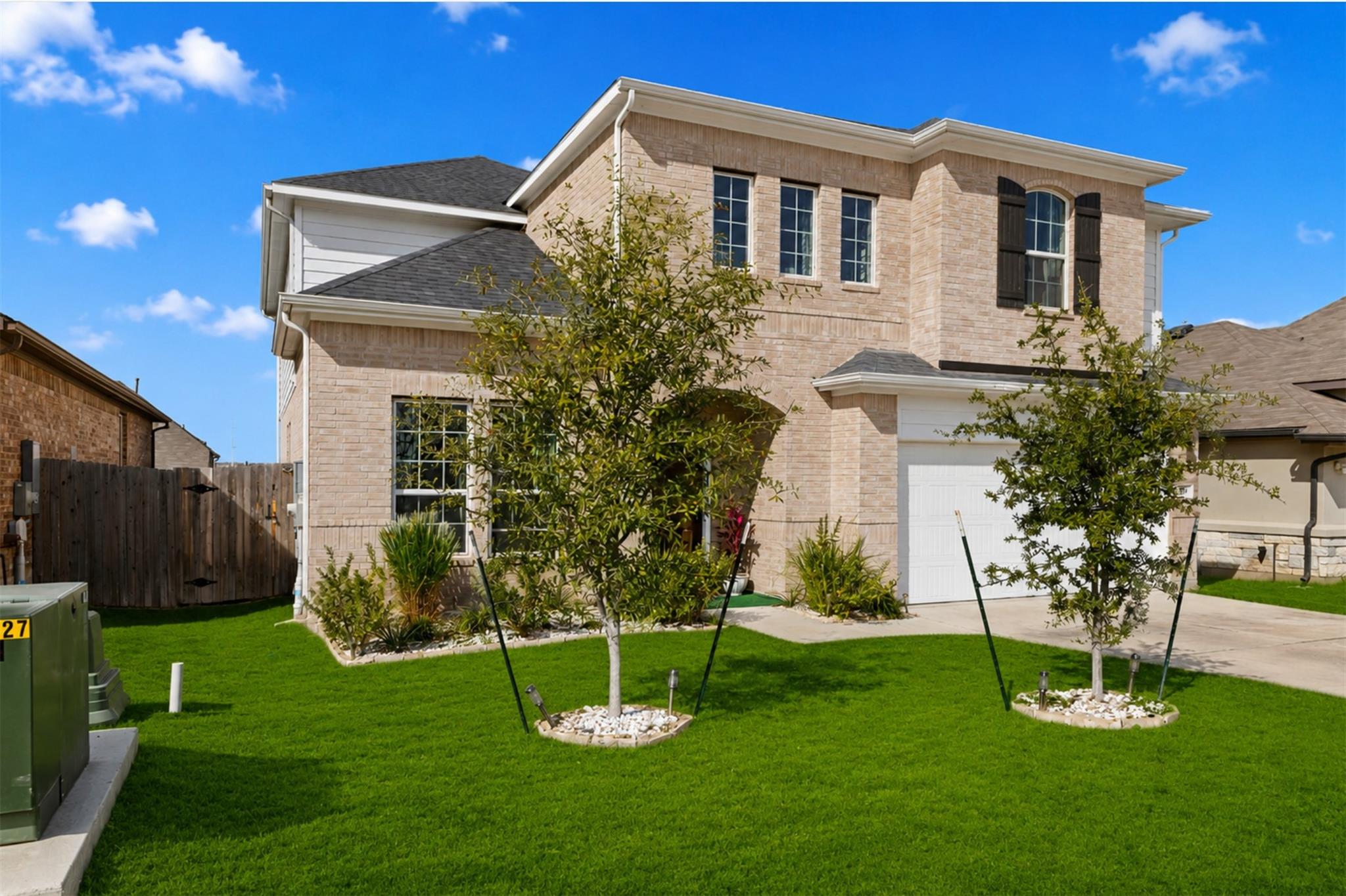 189 Durian Loop, Buda, TX 78610
