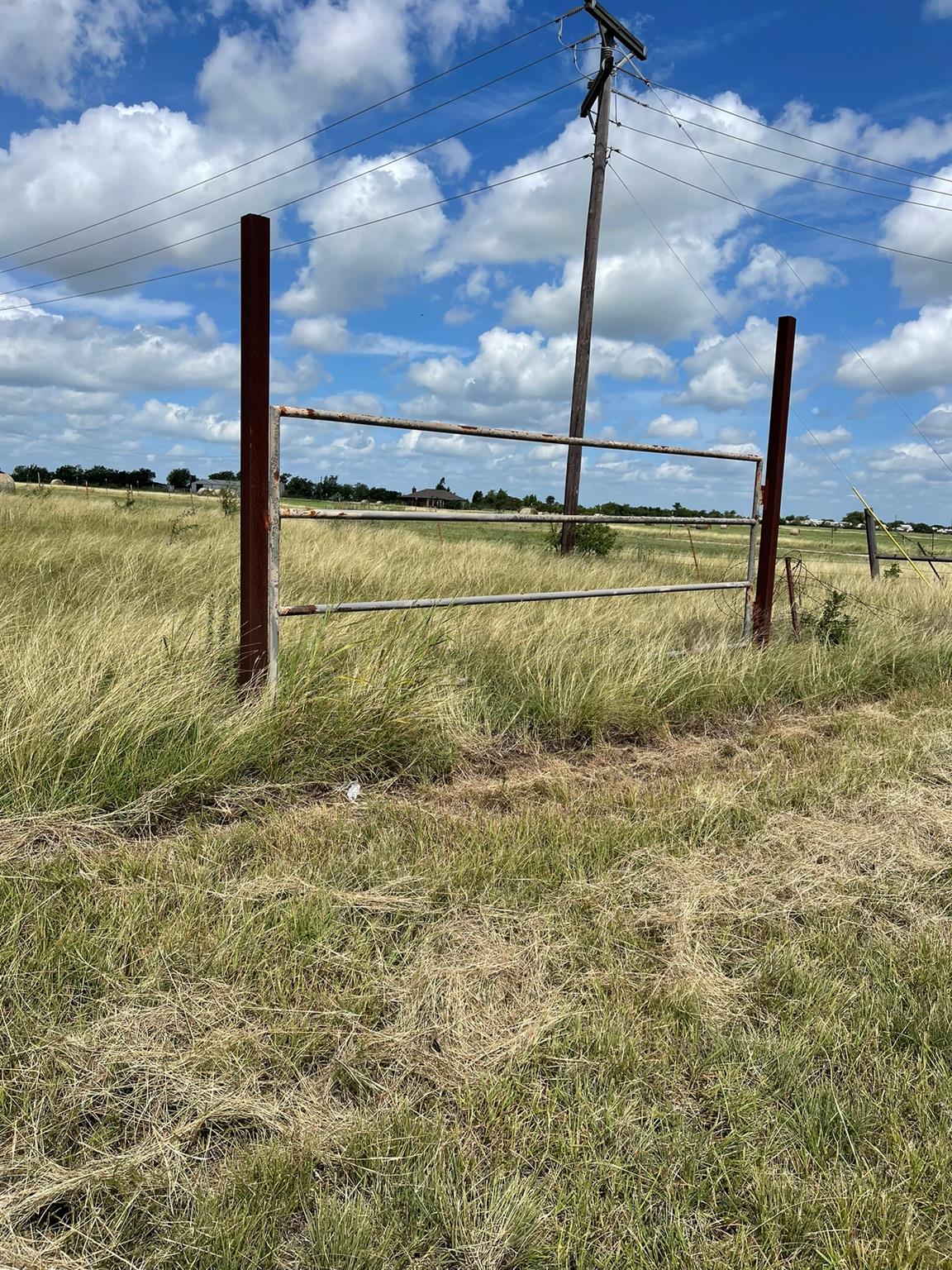 316 Hwy Us 183 North, Briggs, TX 78608