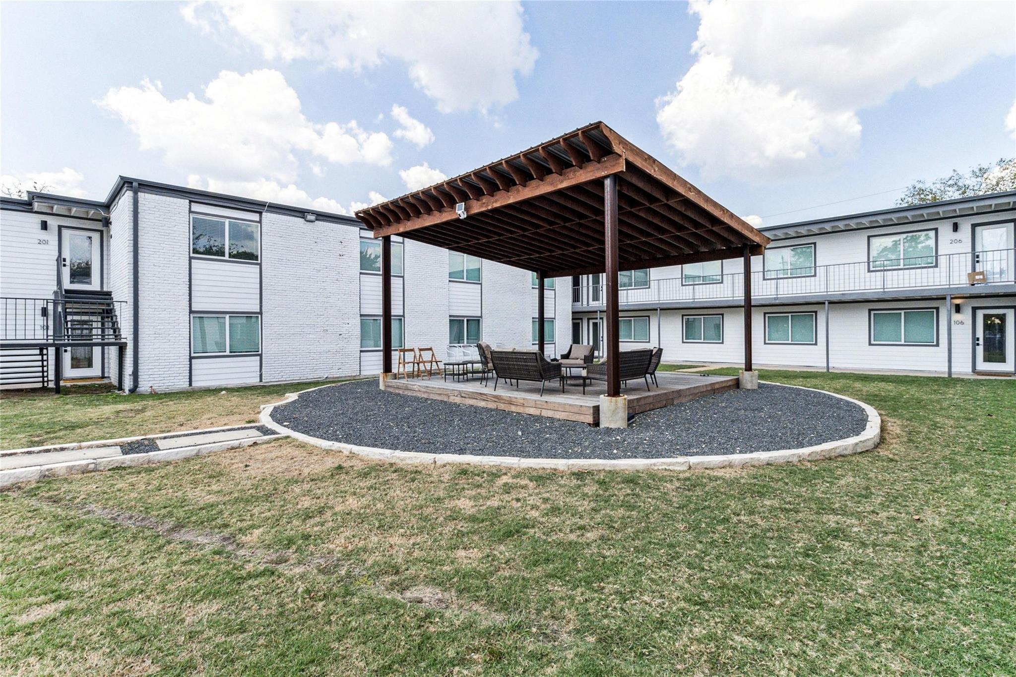 1200 E 52nd ST #204, Austin, TX 78723