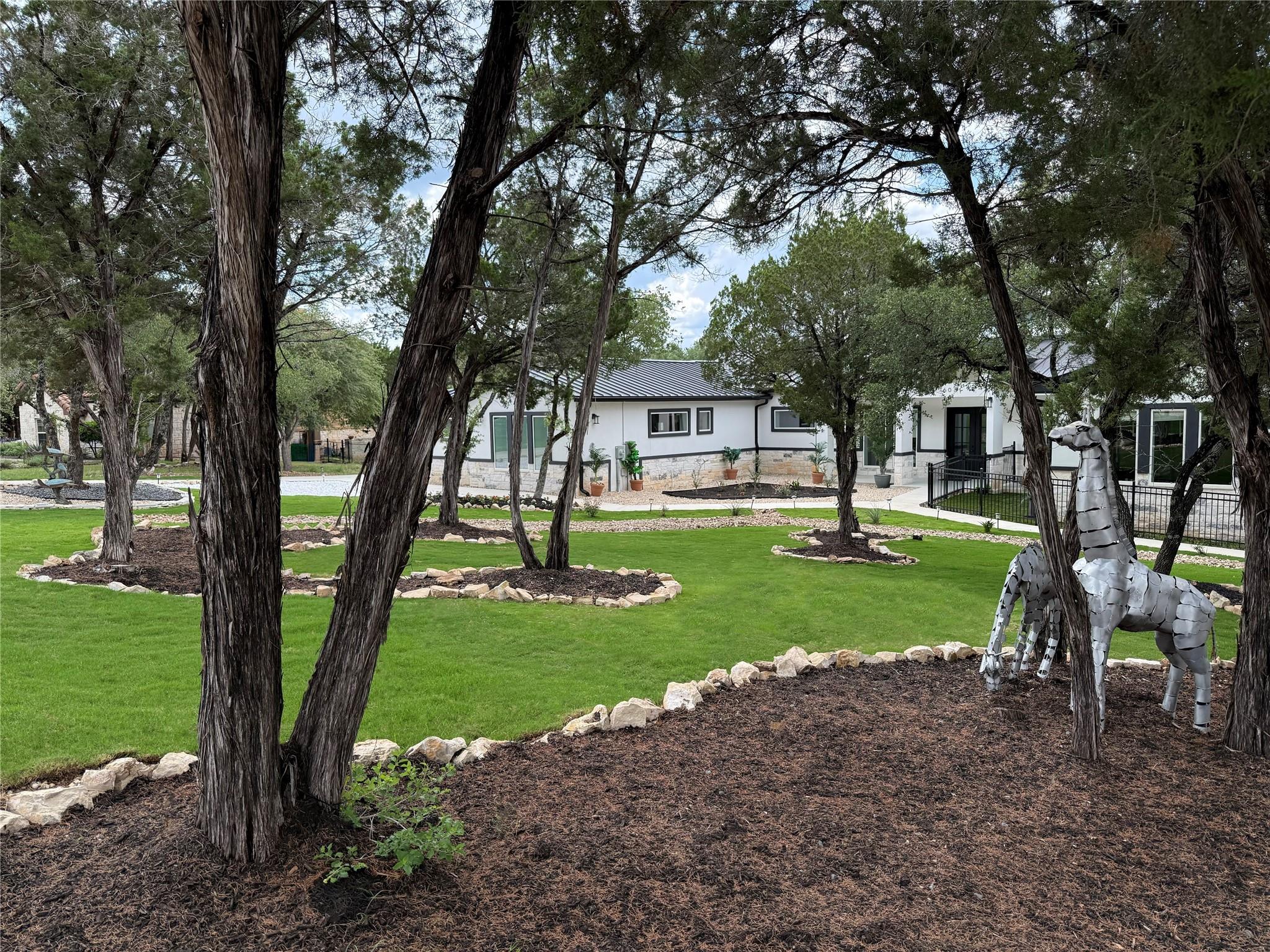 7605 Lantern View DR, Jonestown, TX 78645