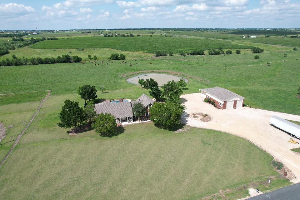 651 County Road 497, Taylor, TX 76574