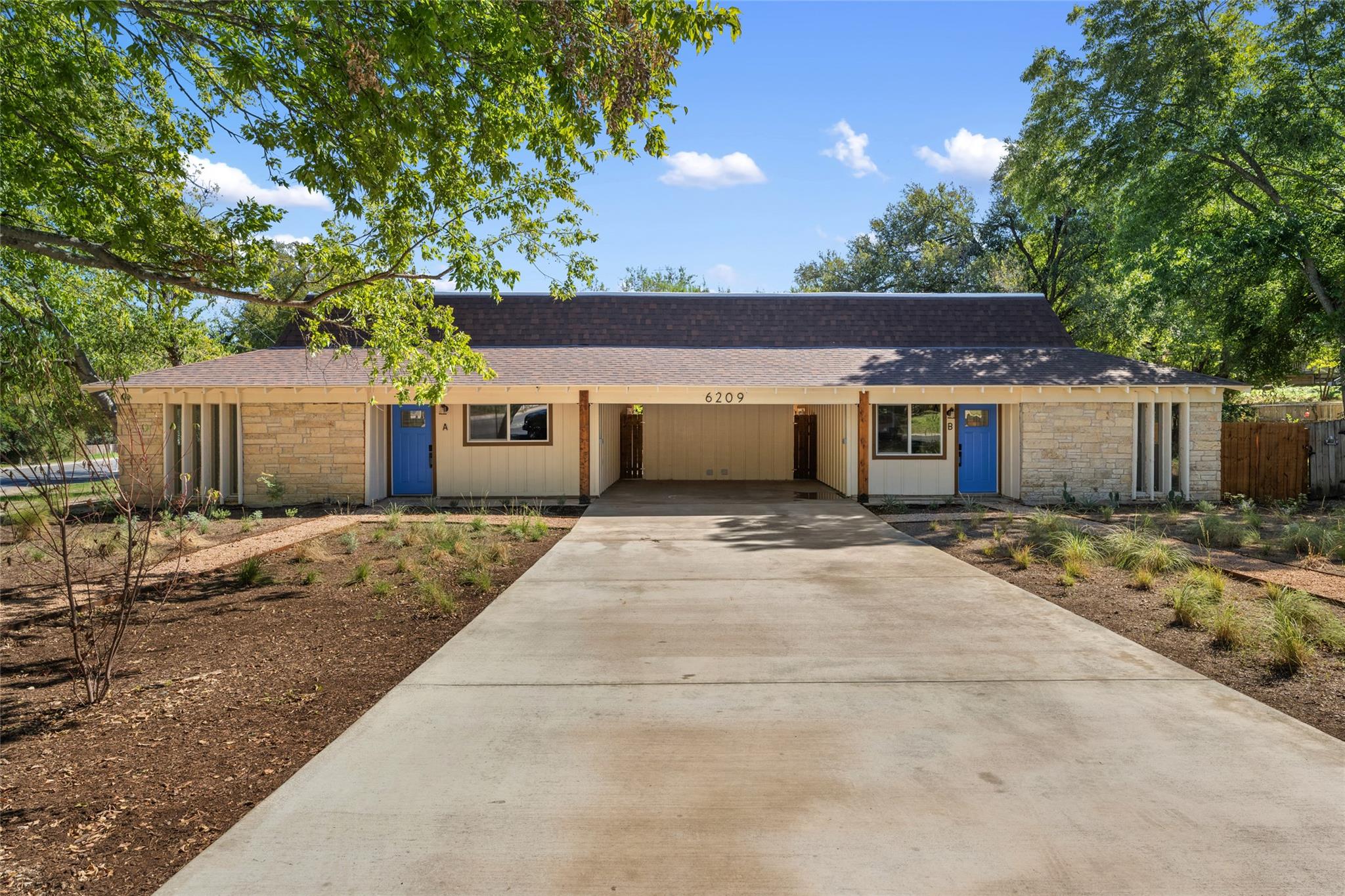 6209 Reicher DR, Austin, TX 78723