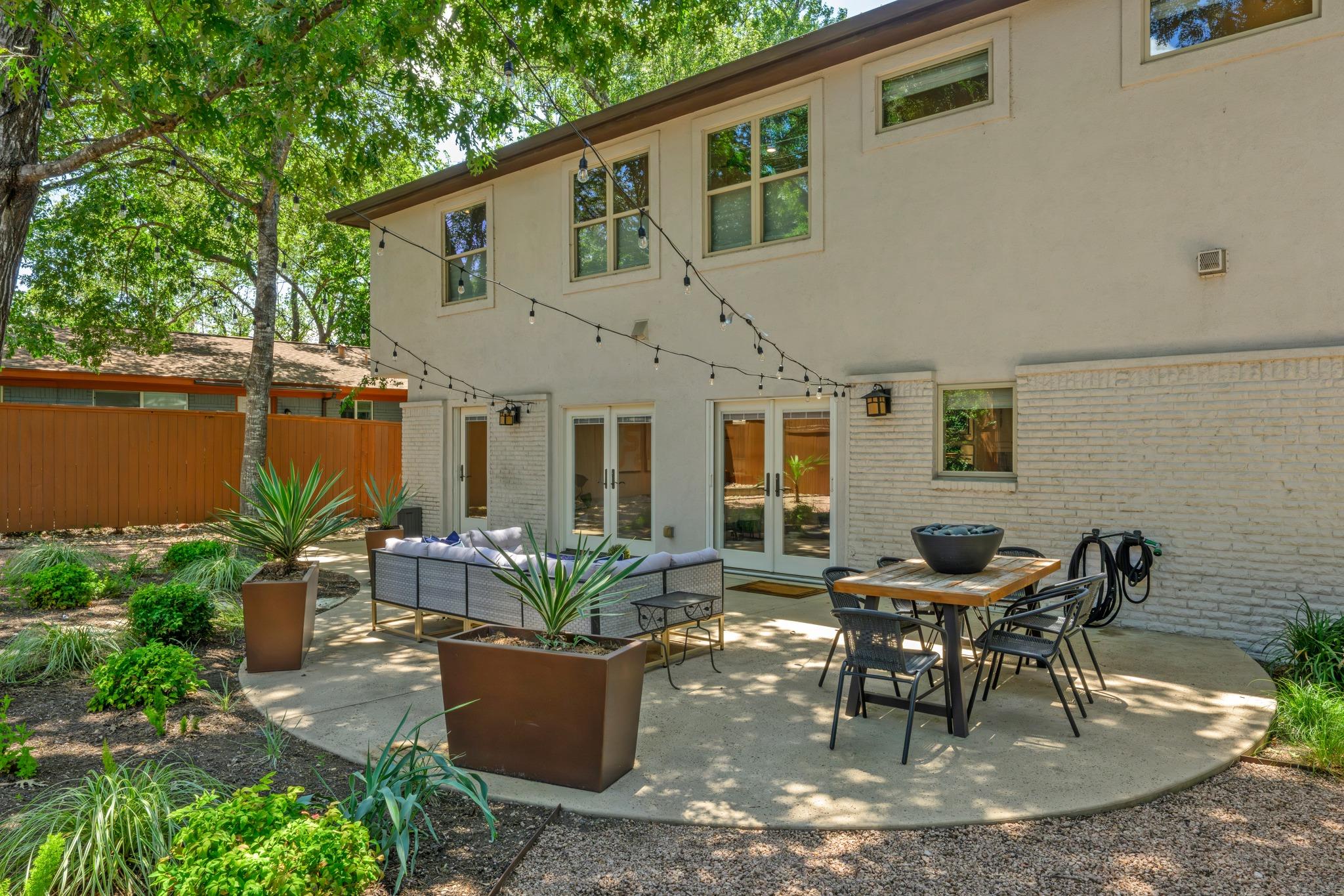 2307 Alta Vista Ave, Austin, TX 78704