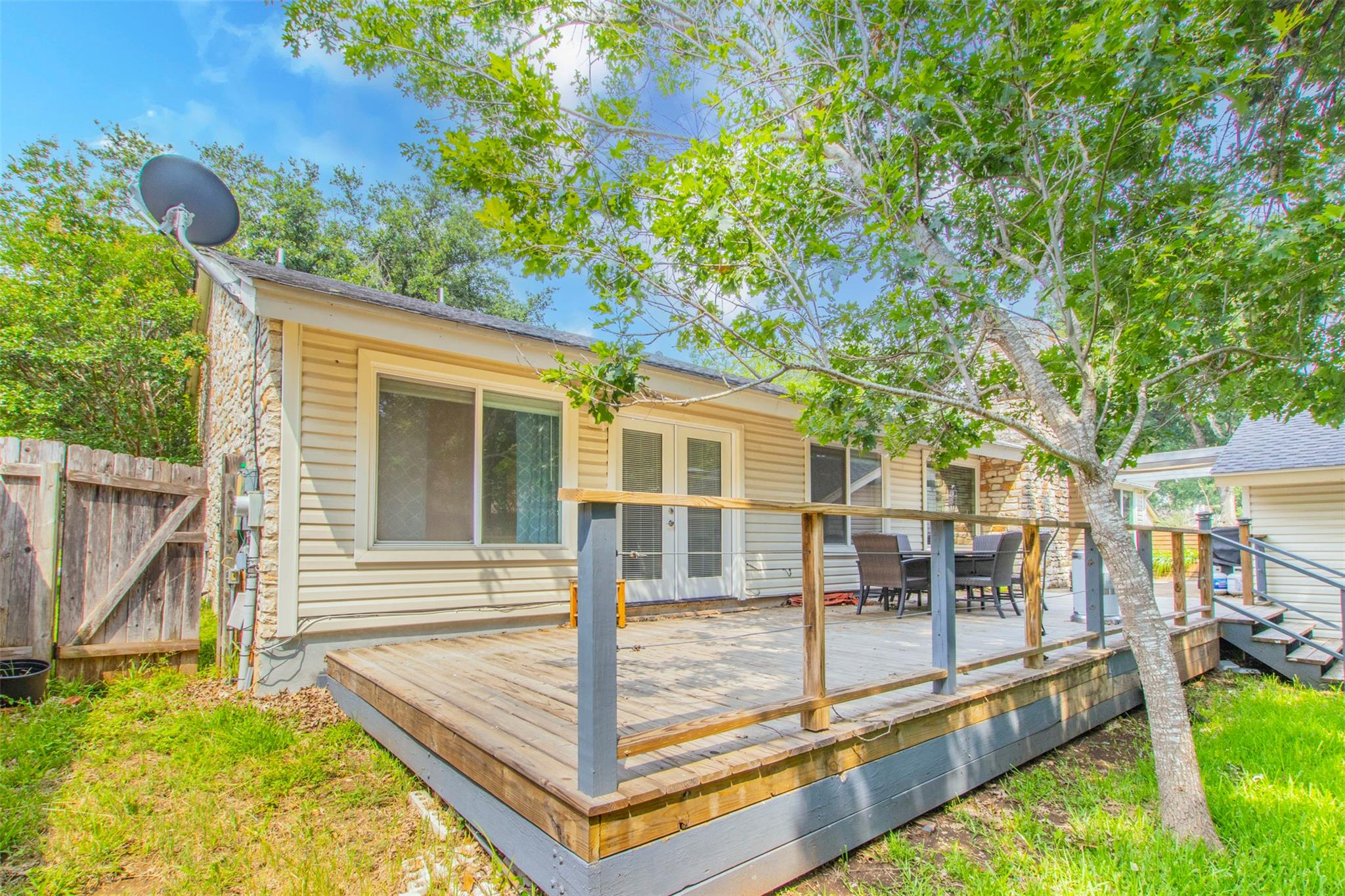 2400 Braemar CV, Austin, TX 78747