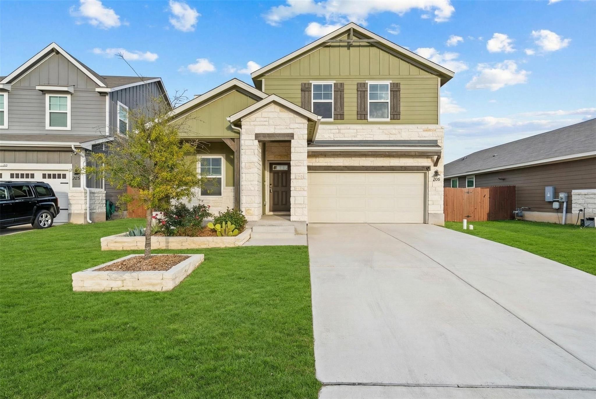 204 Jordan Valley DR, Liberty Hill, TX 78642