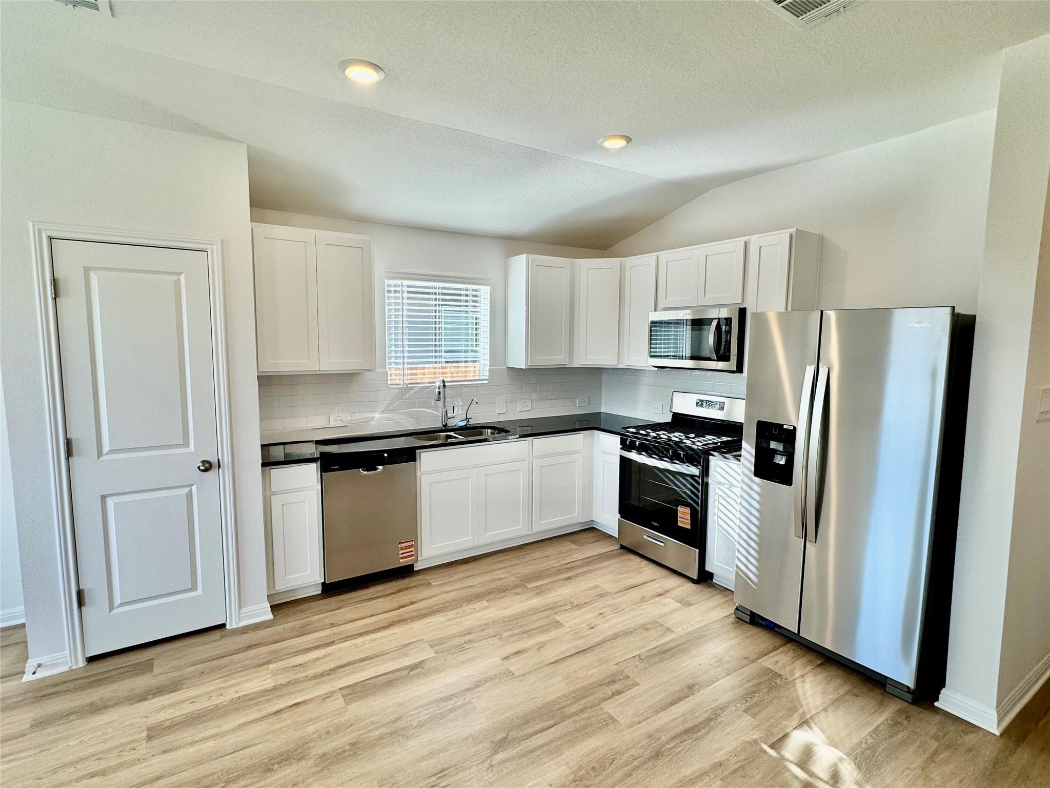 281 Texas Agate DR, Kyle, TX 78640