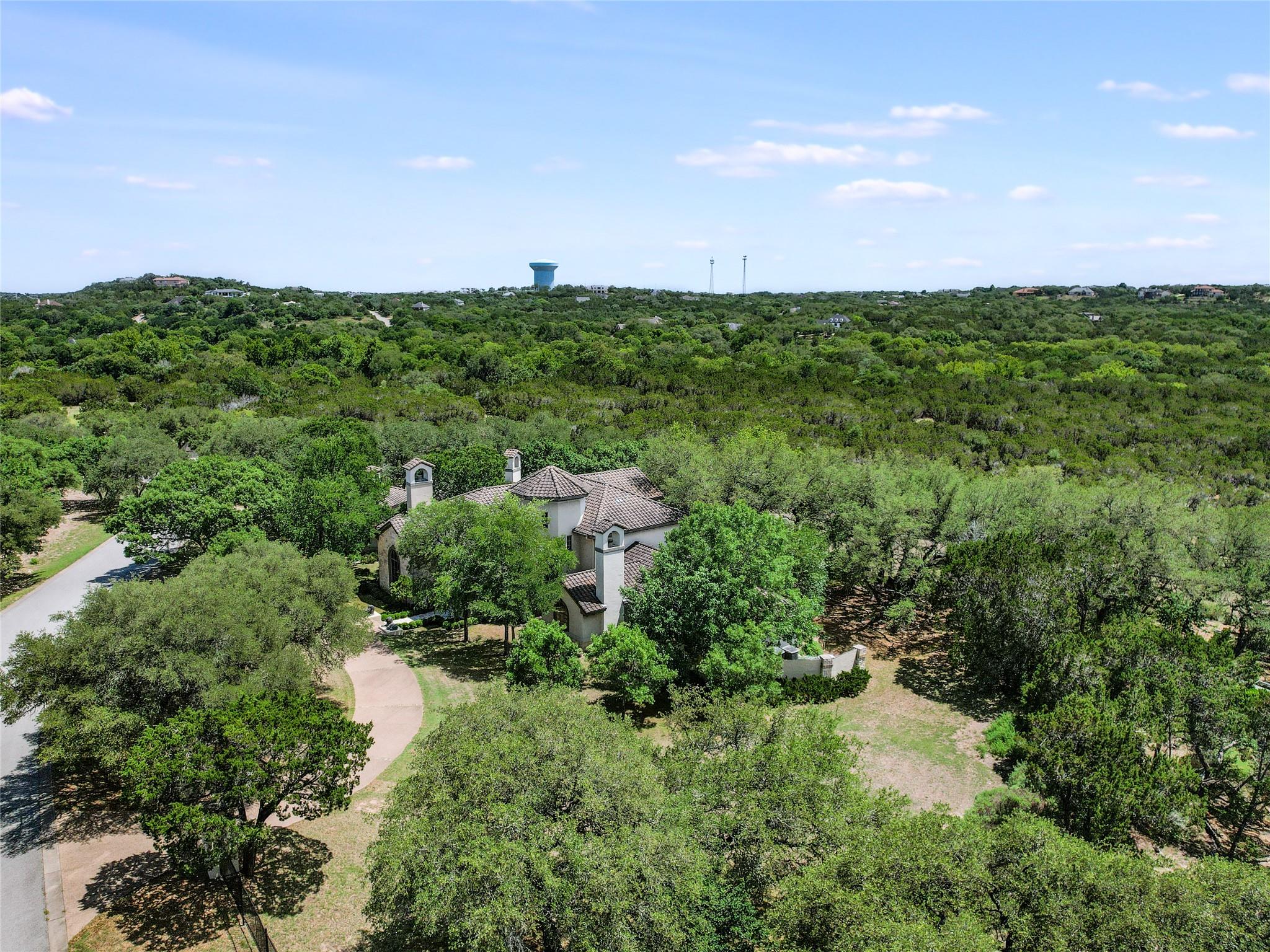 8611 Young LN, Austin, TX 78737