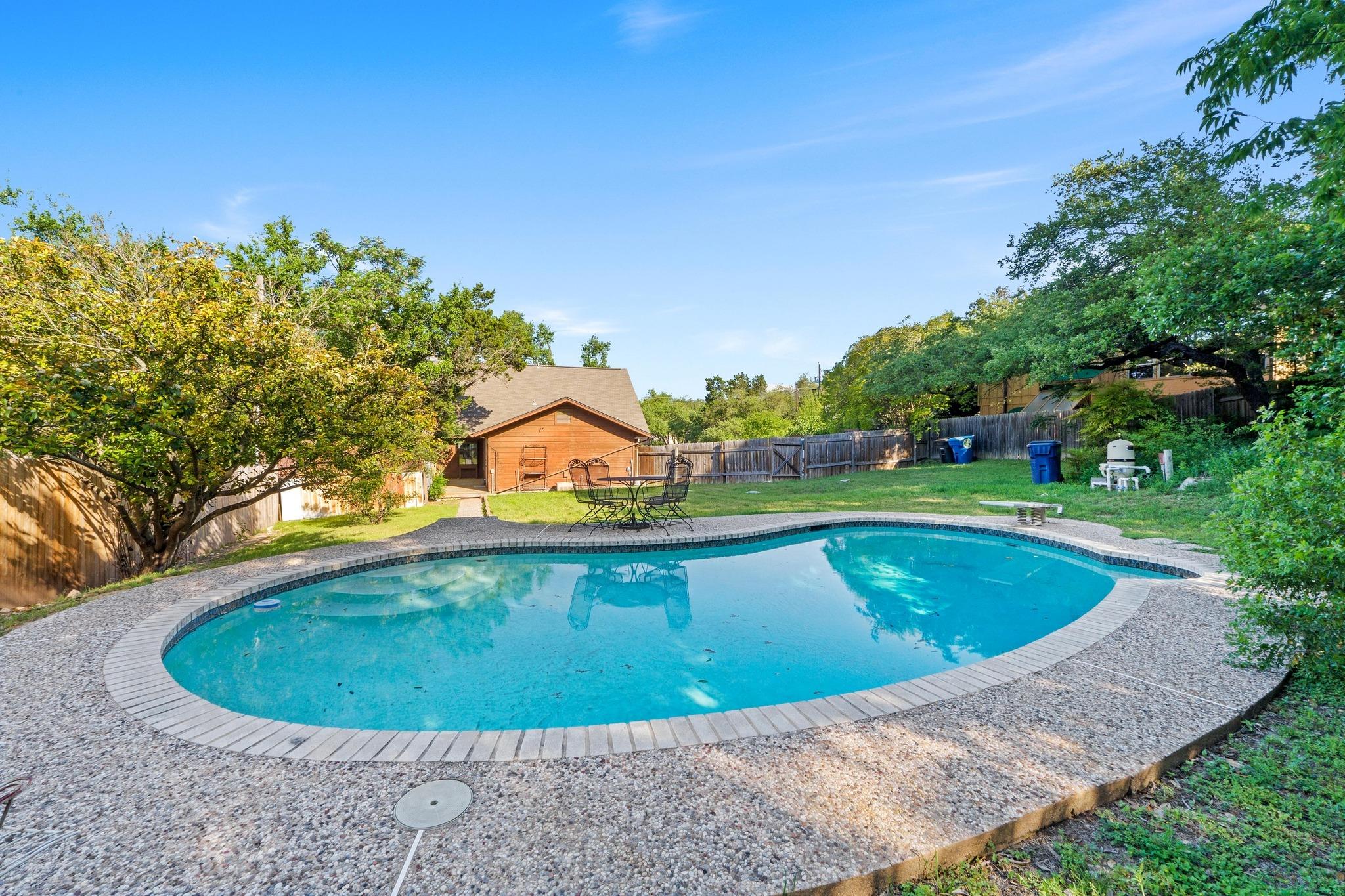 103 S Laurelwood DR S, Austin, TX 78733