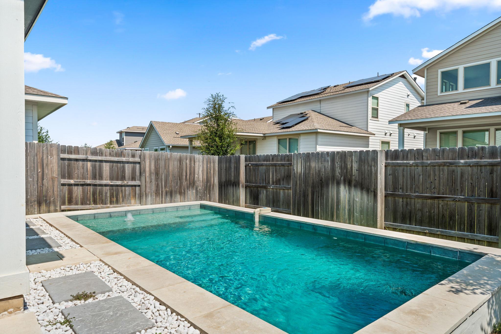 8512 Mckamy DR, Austin, TX 78744