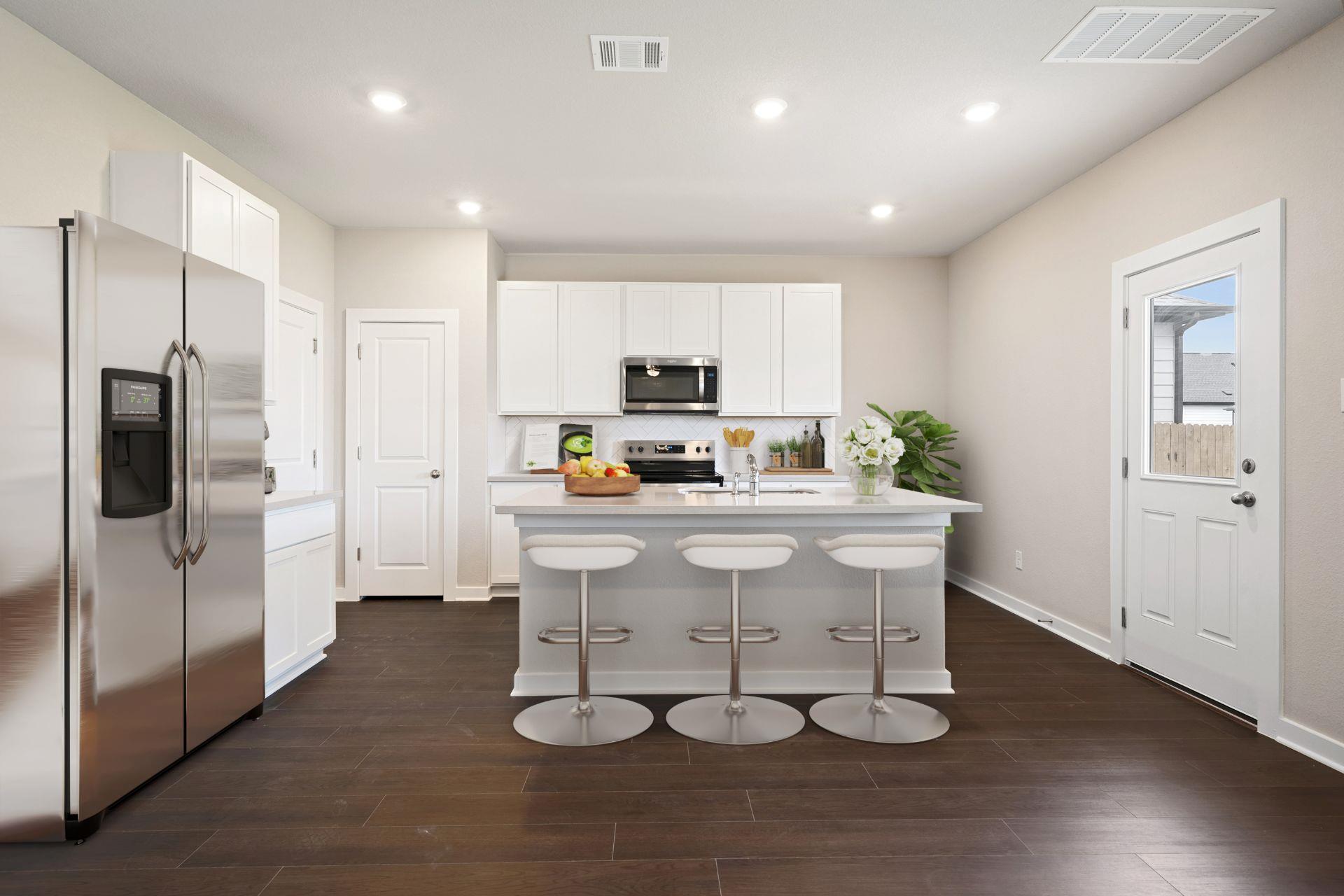 13801 Ryan Range LN, Elgin, TX 78621