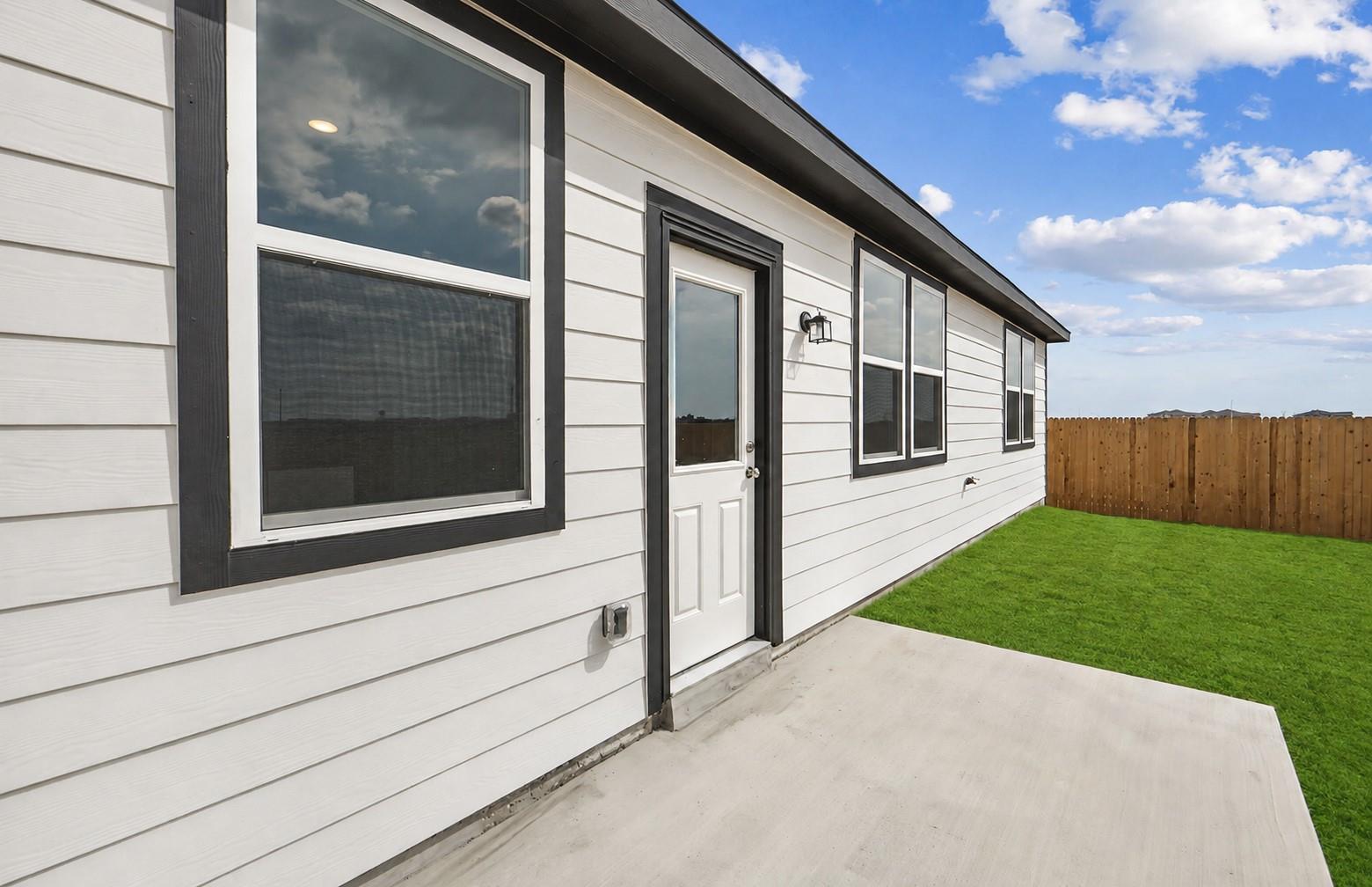 816 Cardenas ST, San Marcos, TX 78666