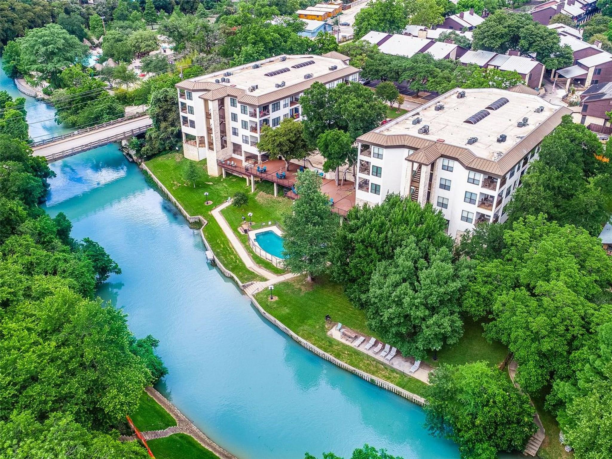 401 W Lincoln ST #A208, New Braunfels, TX 78130