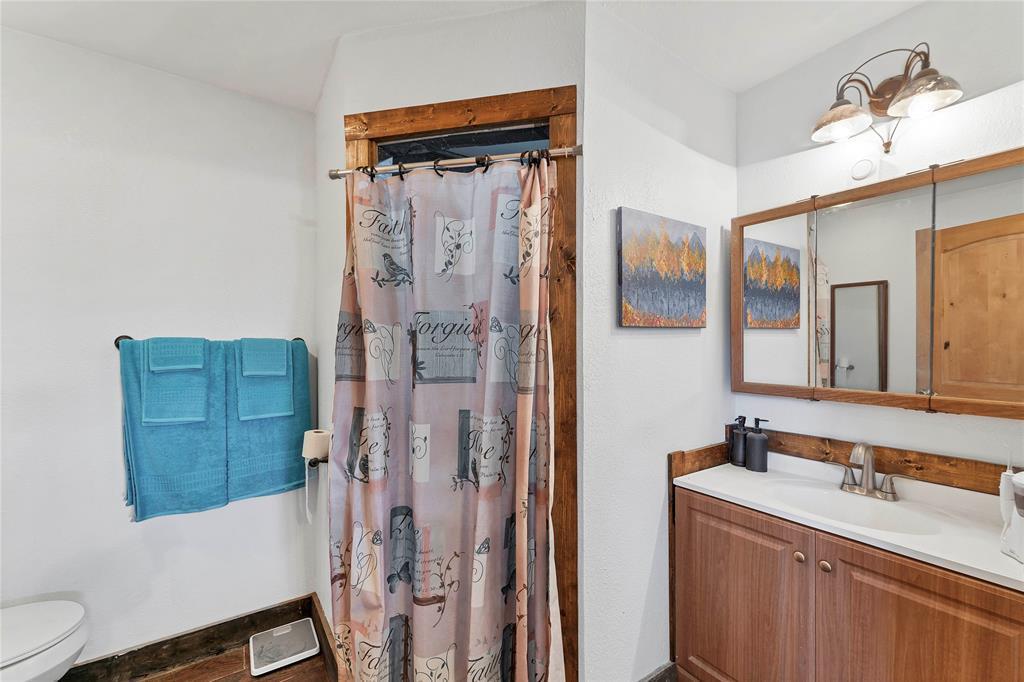 1750 Loop 165 Loop #B, Dripping Springs, TX 78620