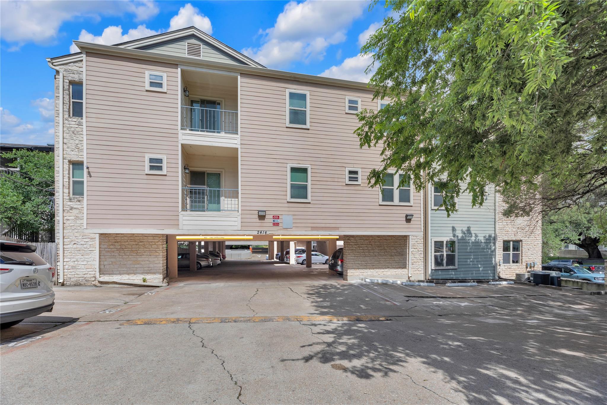 2414 Longview ST #101, Austin, TX 78705