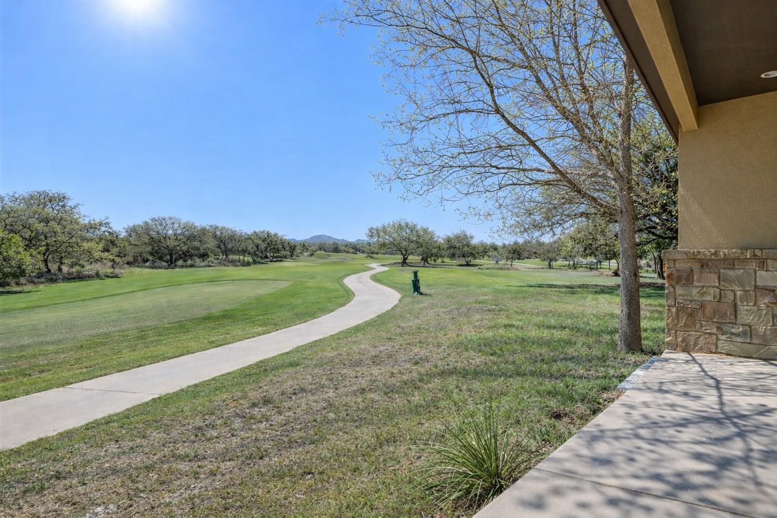110 Chaumont ST, Kingsland, TX 78639