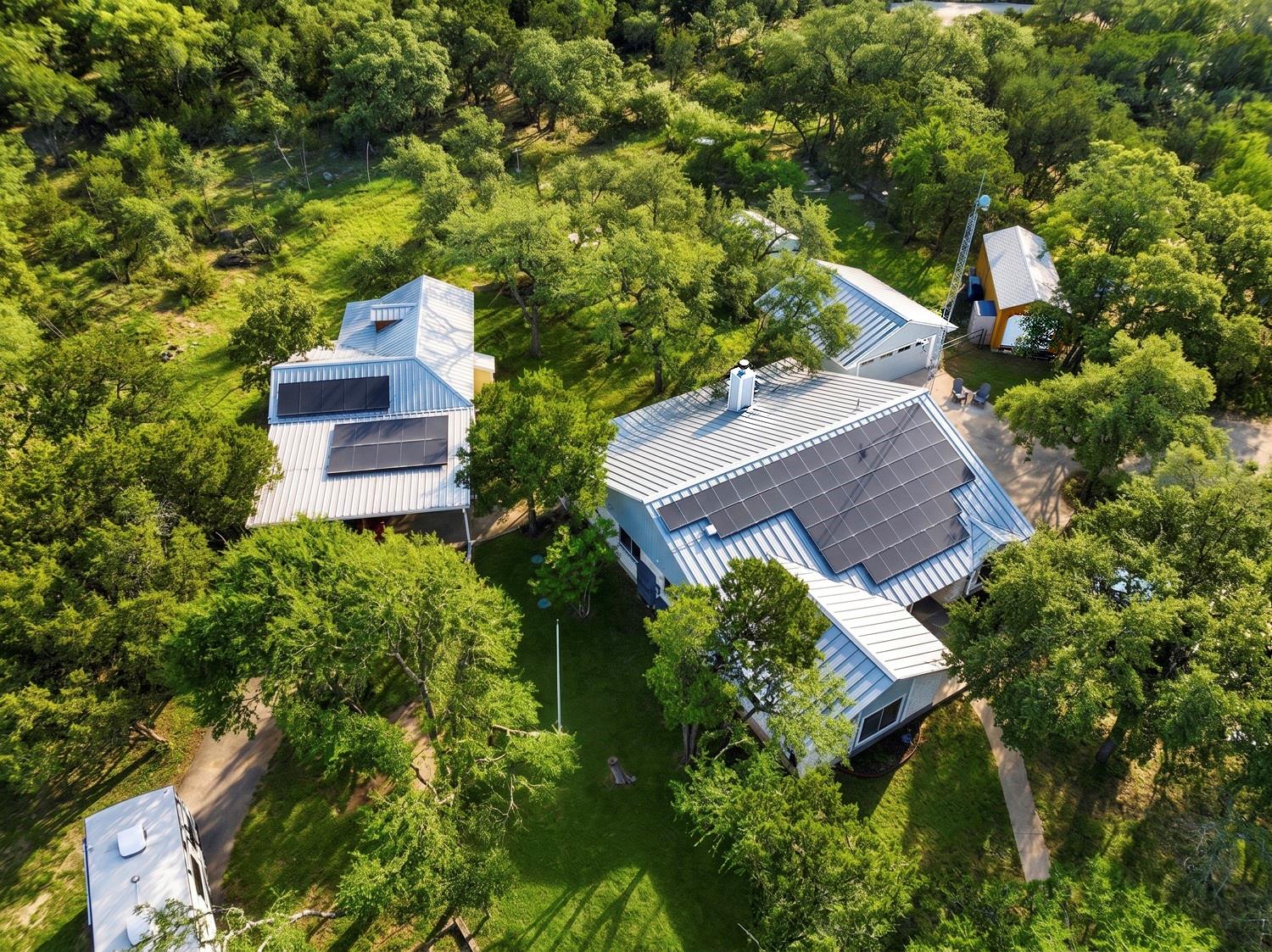 228 Deertrail DR, San Marcos, TX 78666