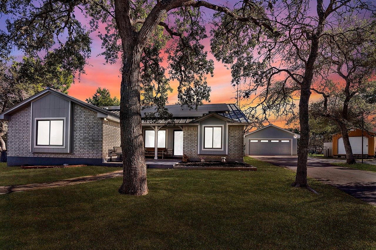 228 Deertrail DR, San Marcos, TX 78666