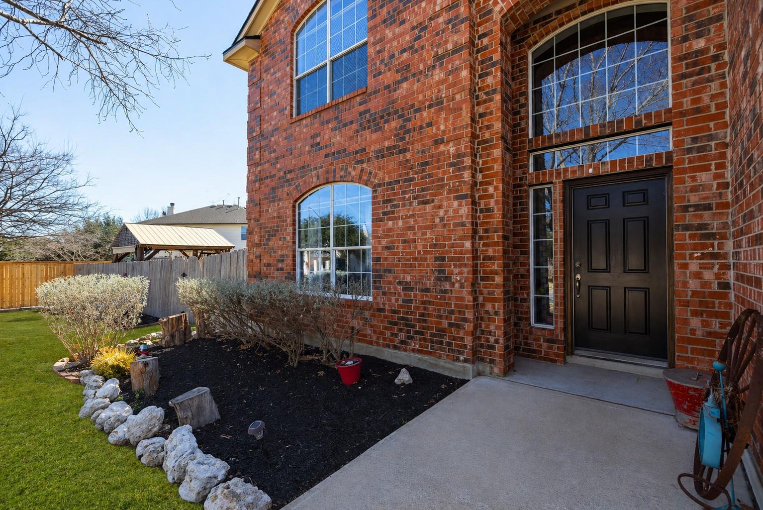 1114 Calistoga DR, Leander, TX 78641