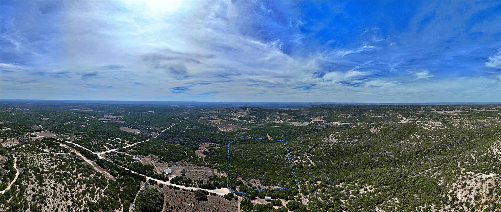 2102 Montell RD, Wimberley, TX 78676