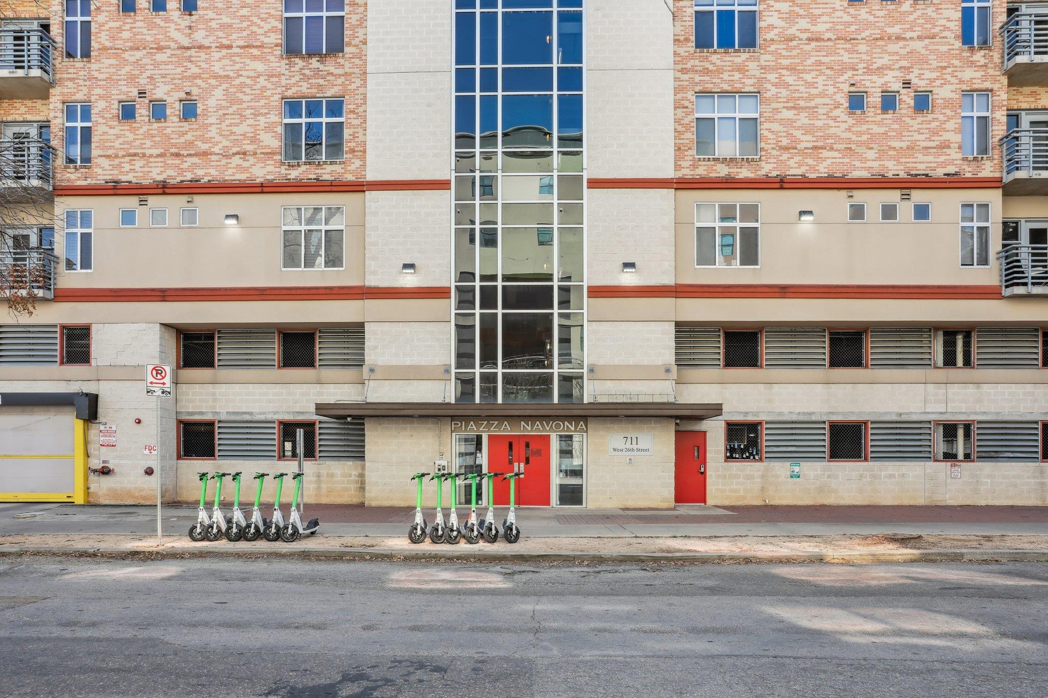711 W 26th ST #704, Austin, TX 78705