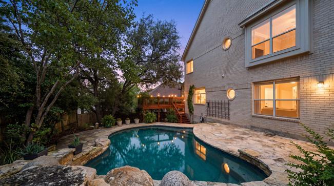 9402 Bluegrass DR, Austin, TX 78759