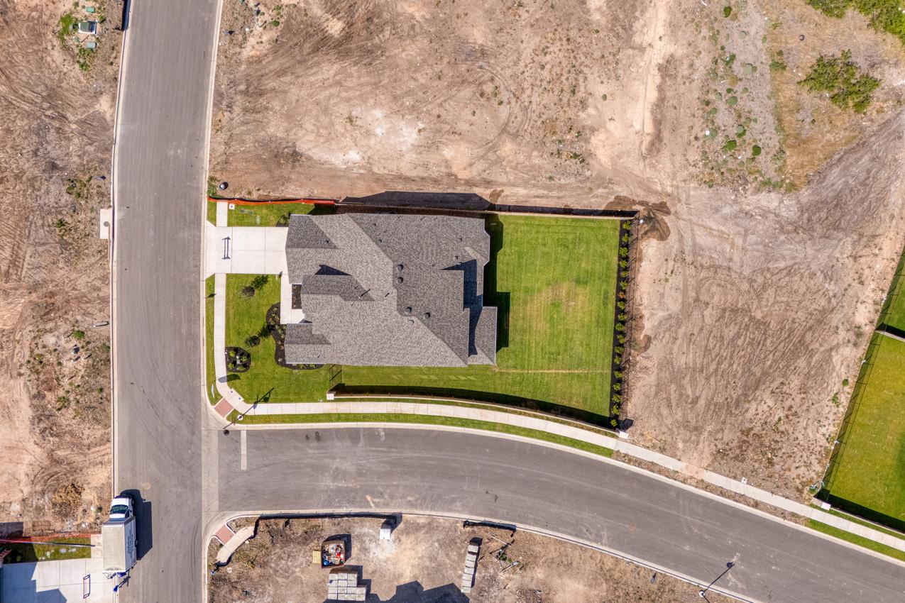 200 Borrego BND, Liberty Hill, TX 78642