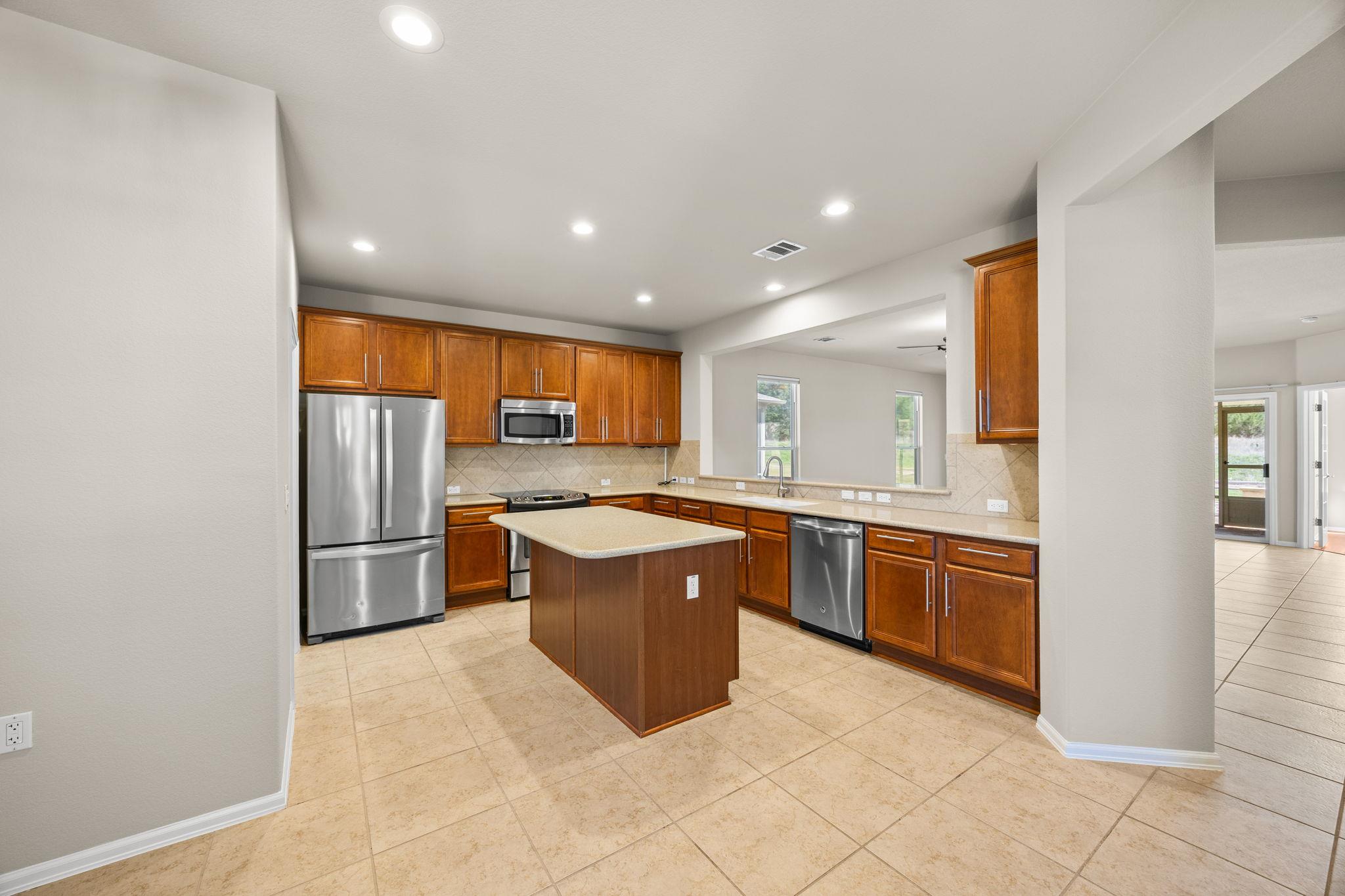 147 Prairie Creek TRL, Georgetown, TX 78633