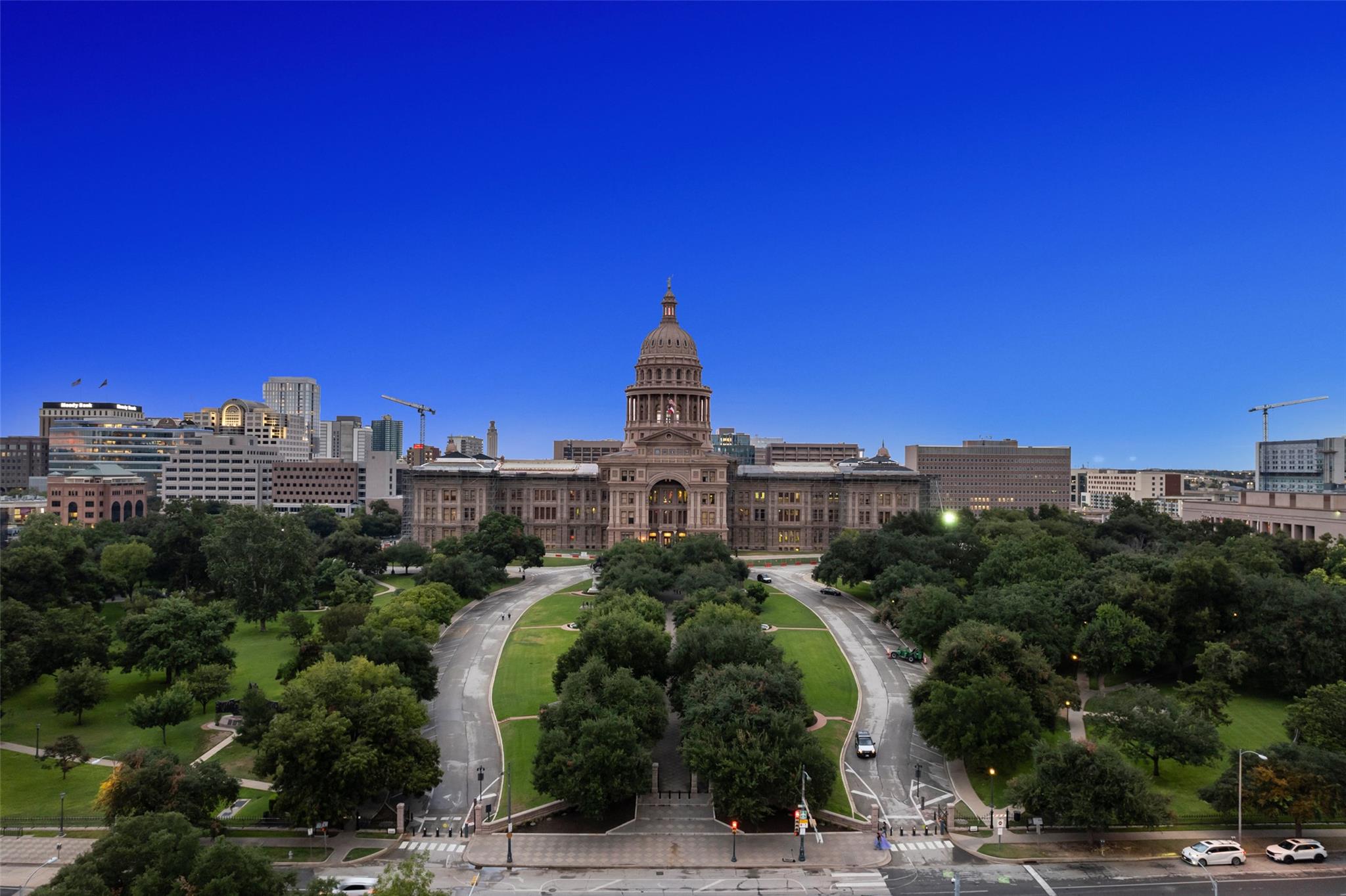 109 E 10th ST, Austin, TX 78701