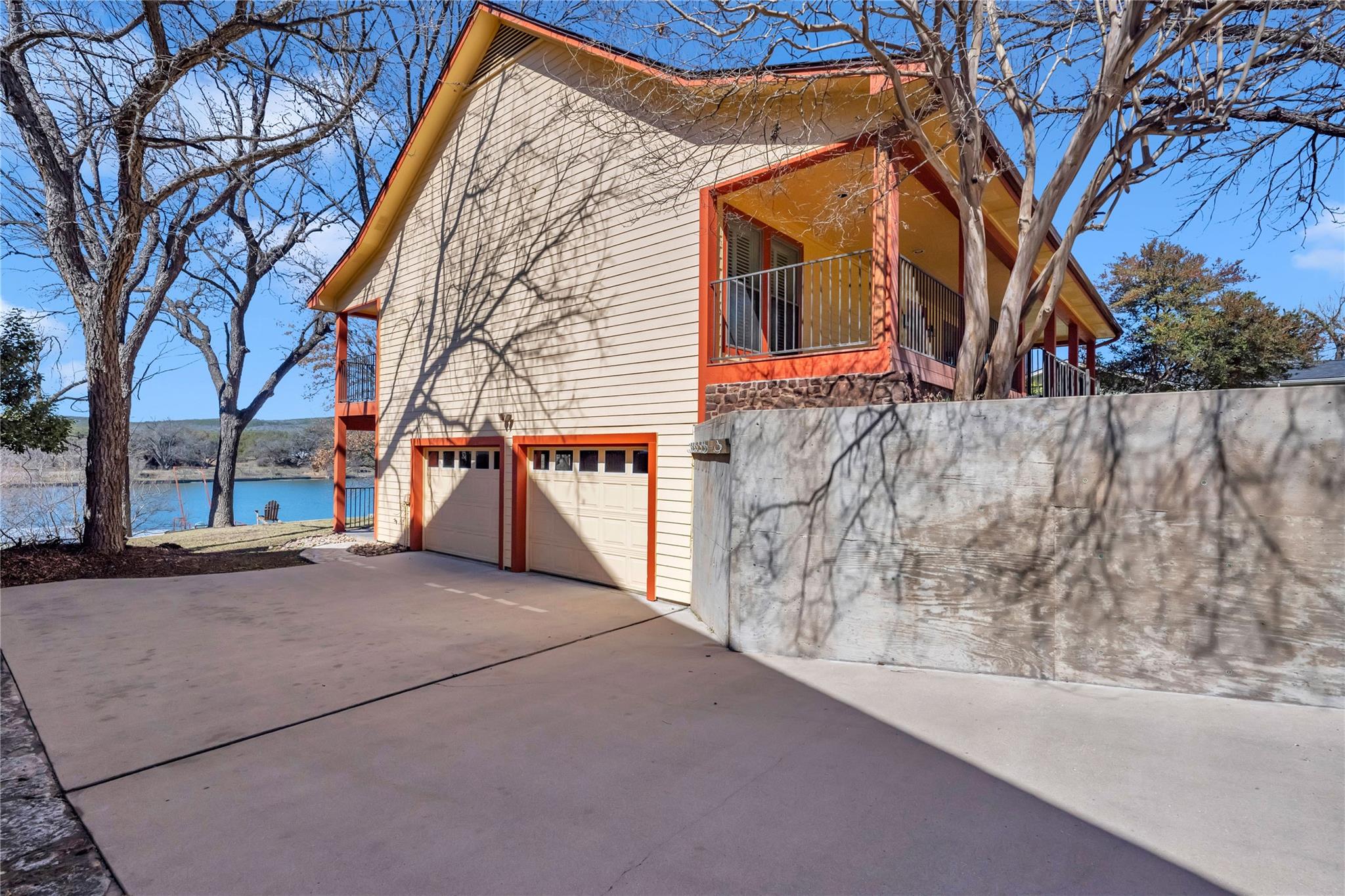 418 County Road 119a, Kingsland, TX 78611