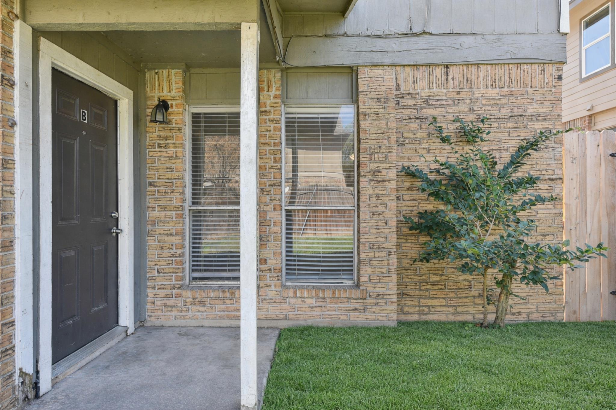 1210 Southport DR, Austin, TX 78704