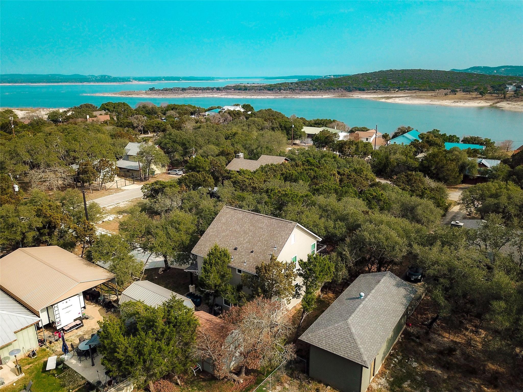 660 Mockingbird DR, Canyon Lake, TX 78133