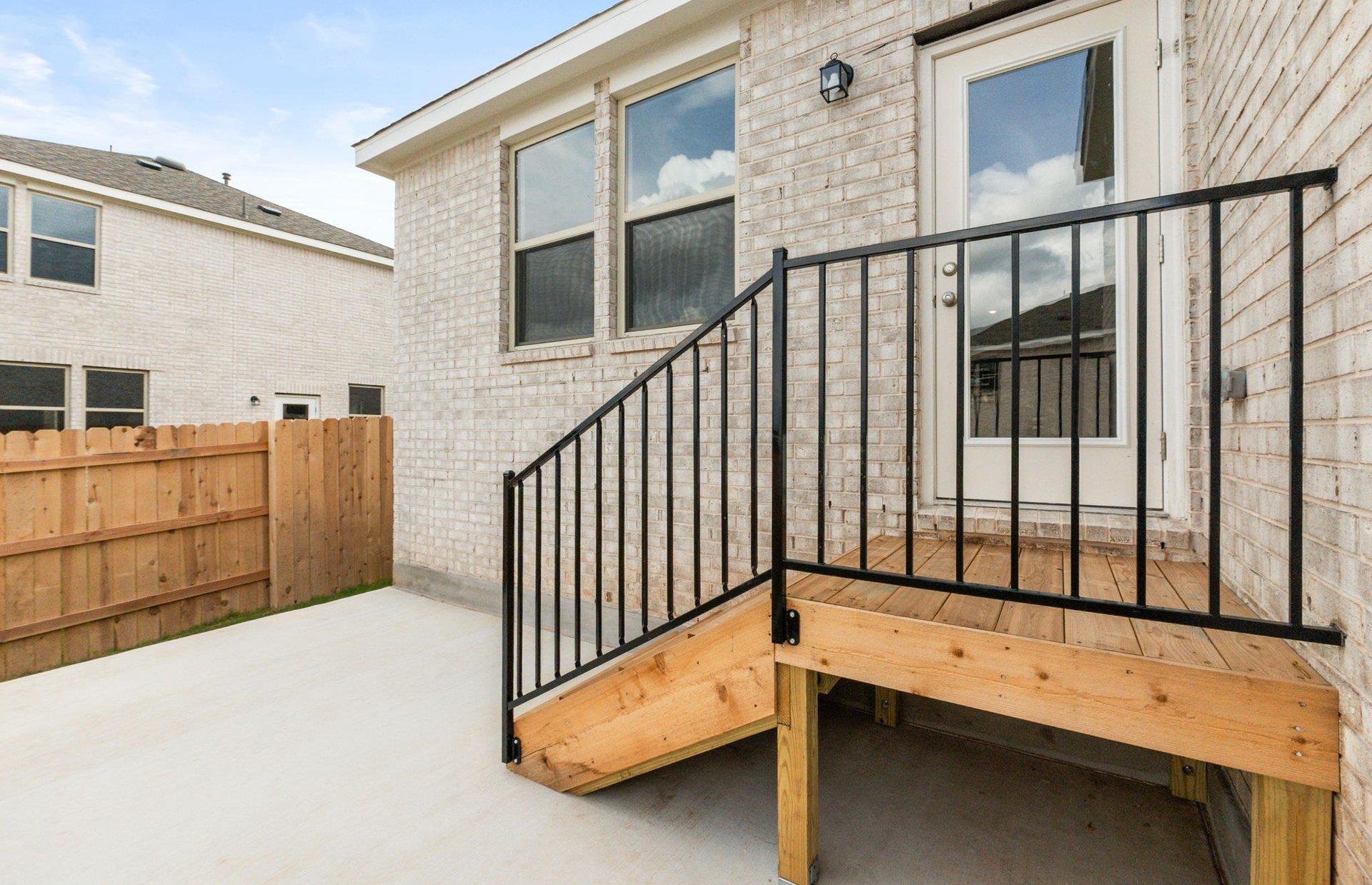 212 Cogitare LN, San Marcos, TX 78666