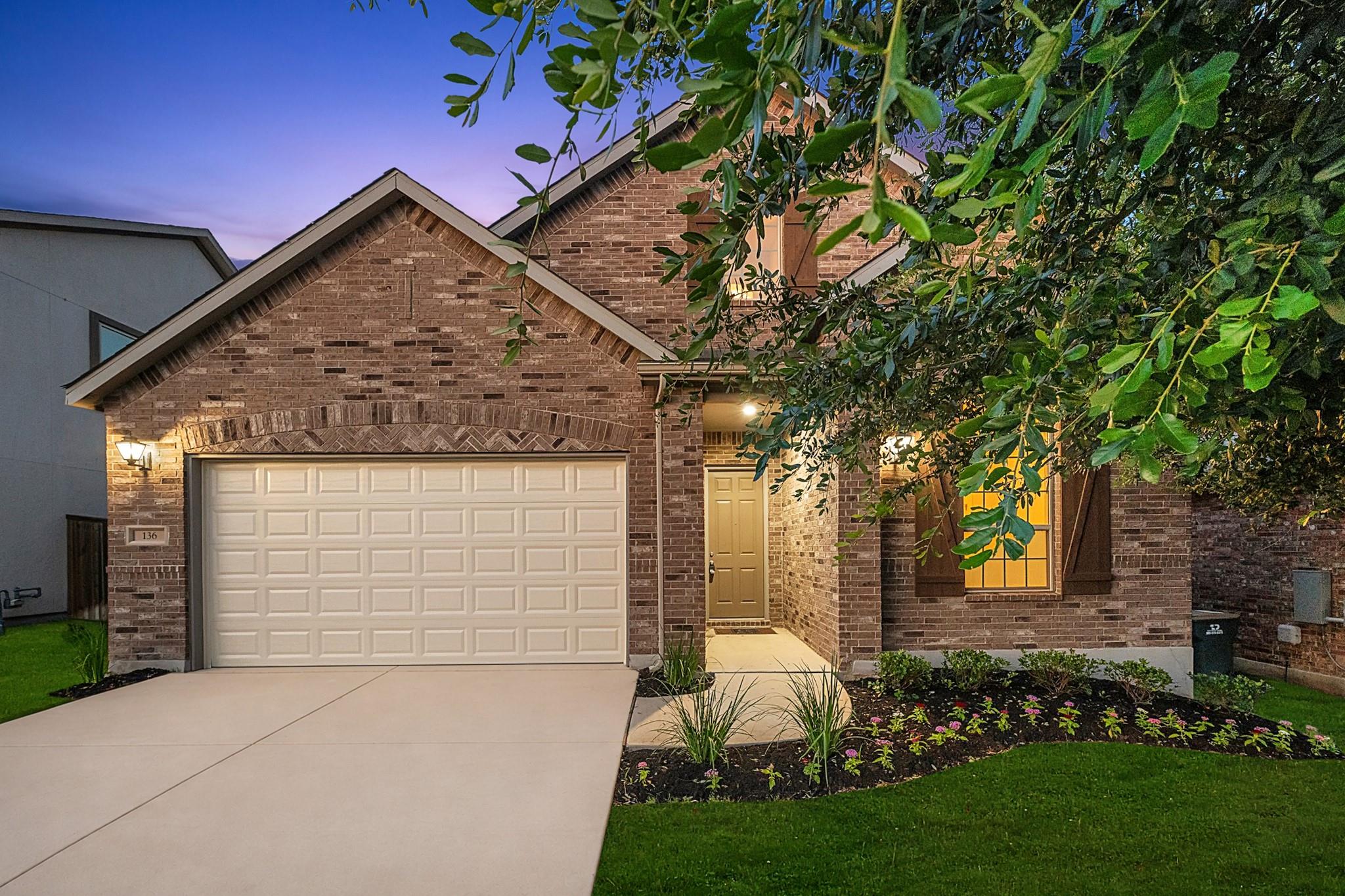 136 Tailwind DR, Kyle, TX 78640