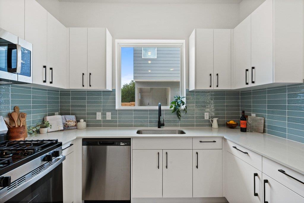 401 N Bluff DR #16101, Austin, TX 78745