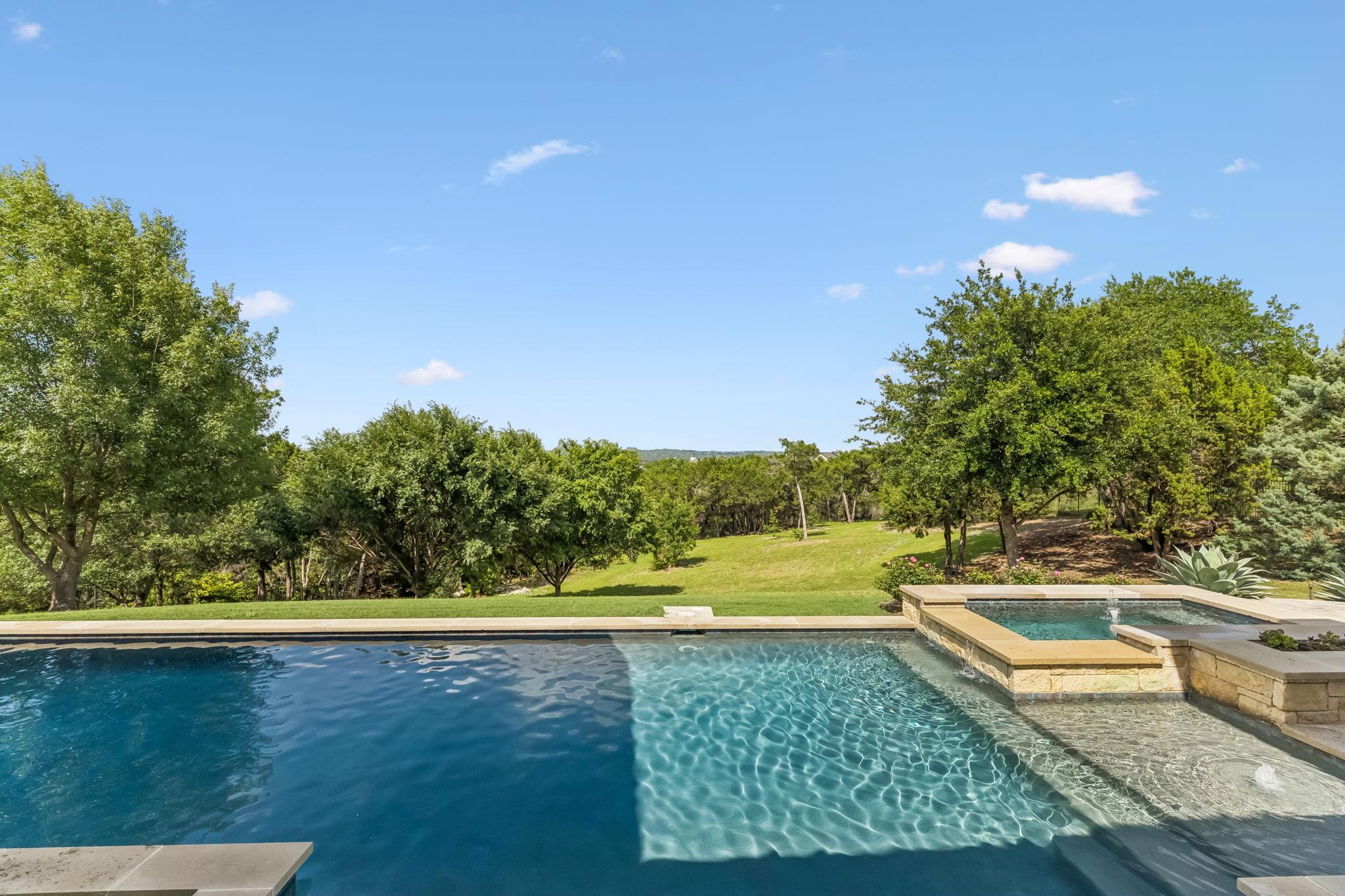 8708 Acuarela CT, Austin, TX 78735