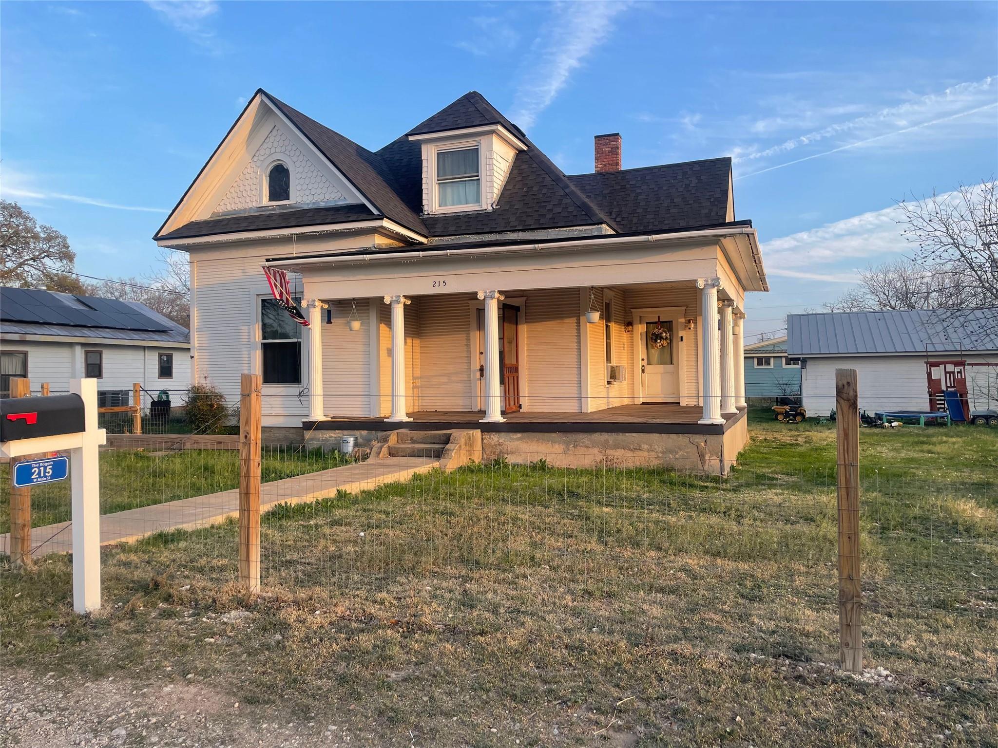 215 W Main ST, Lometa, TX 76853