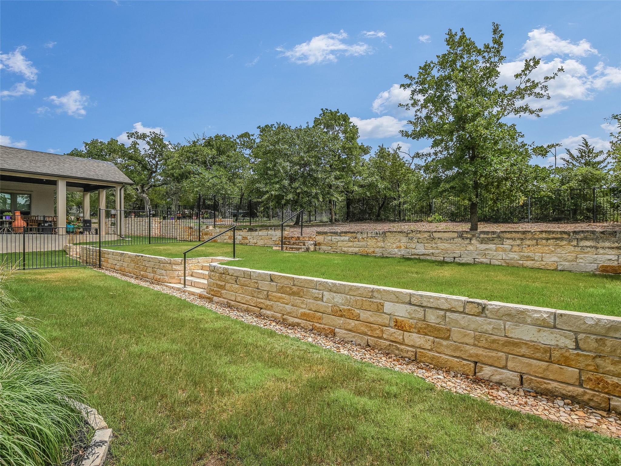 119 Loysoya ST, Bastrop, TX 78602