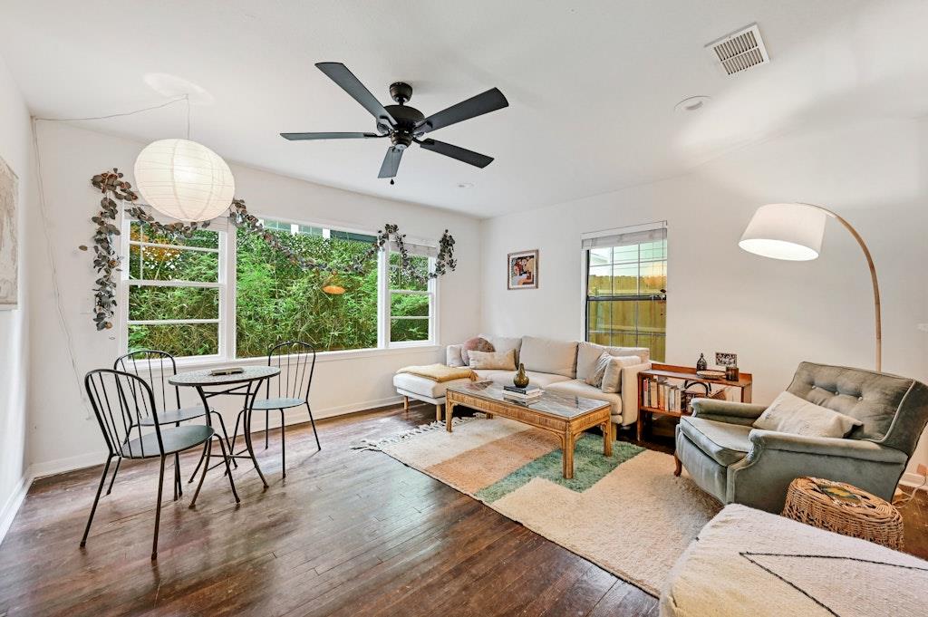 4025 Valley View RD #2, Austin, TX 78704