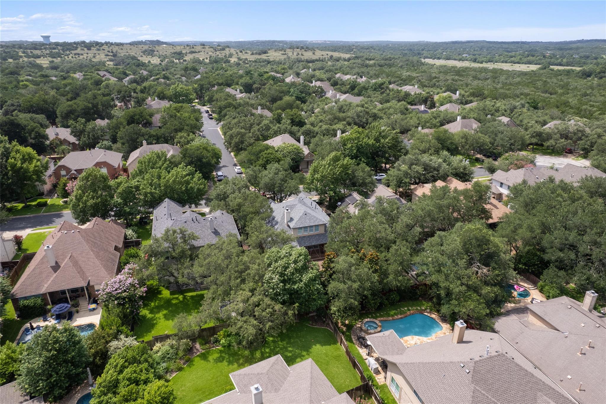 10421 Hansa DR, Austin, TX 78739