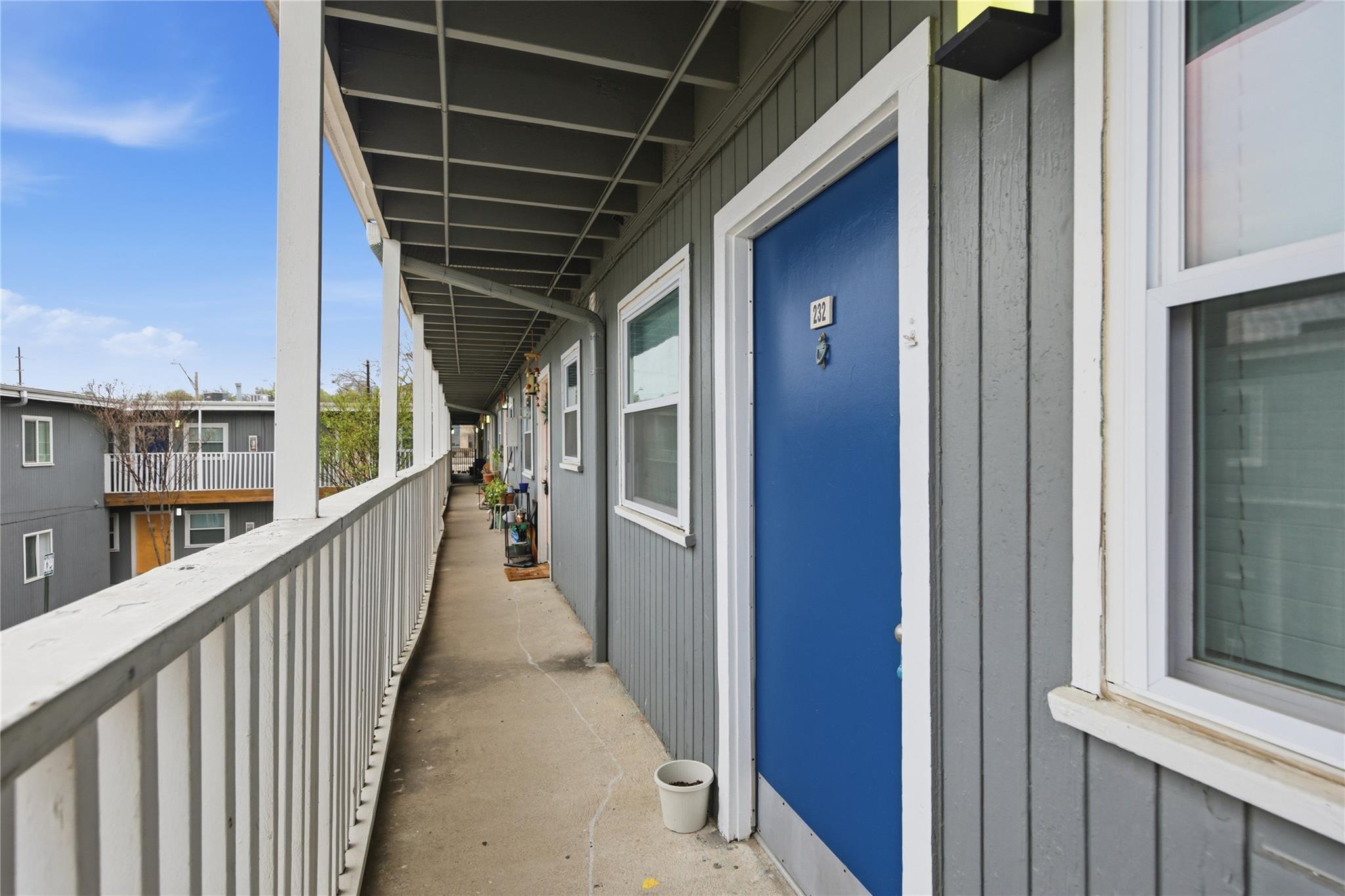 2401 Manor RD #232, Austin, TX 78722