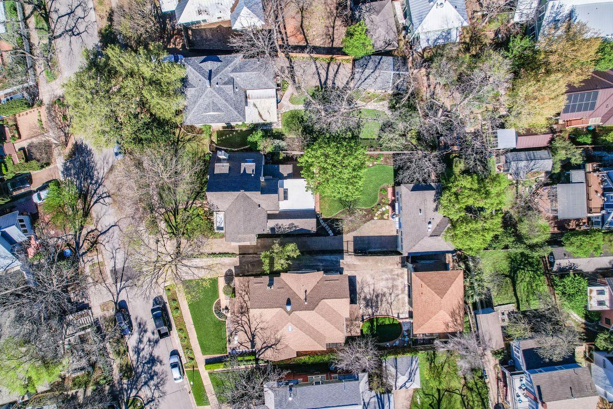 204 W 32nd ST, Austin, TX 78705
