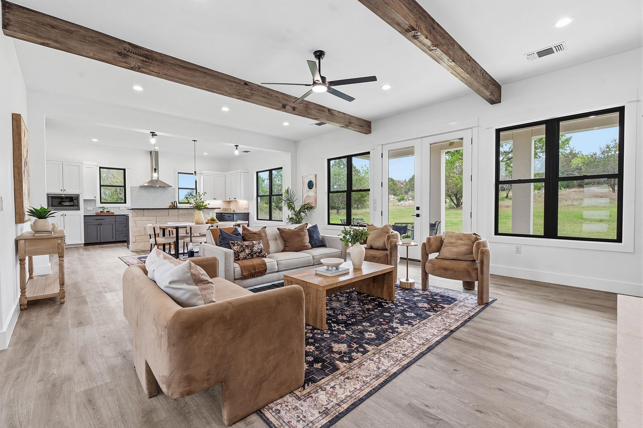 109 Rocky Summit CT, Spicewood, TX 78669