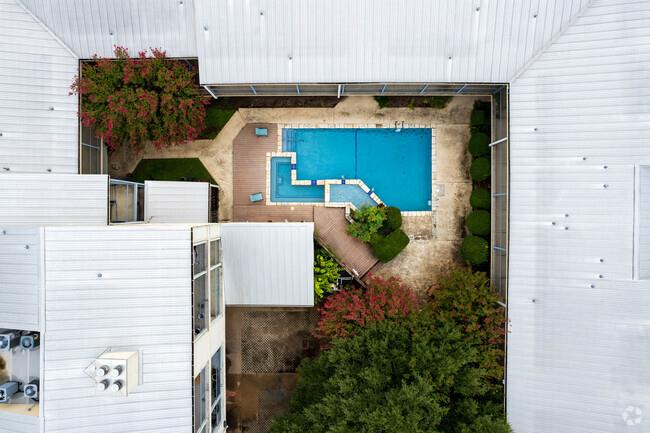 3840 Far West BLVD #101, Austin, TX 78731