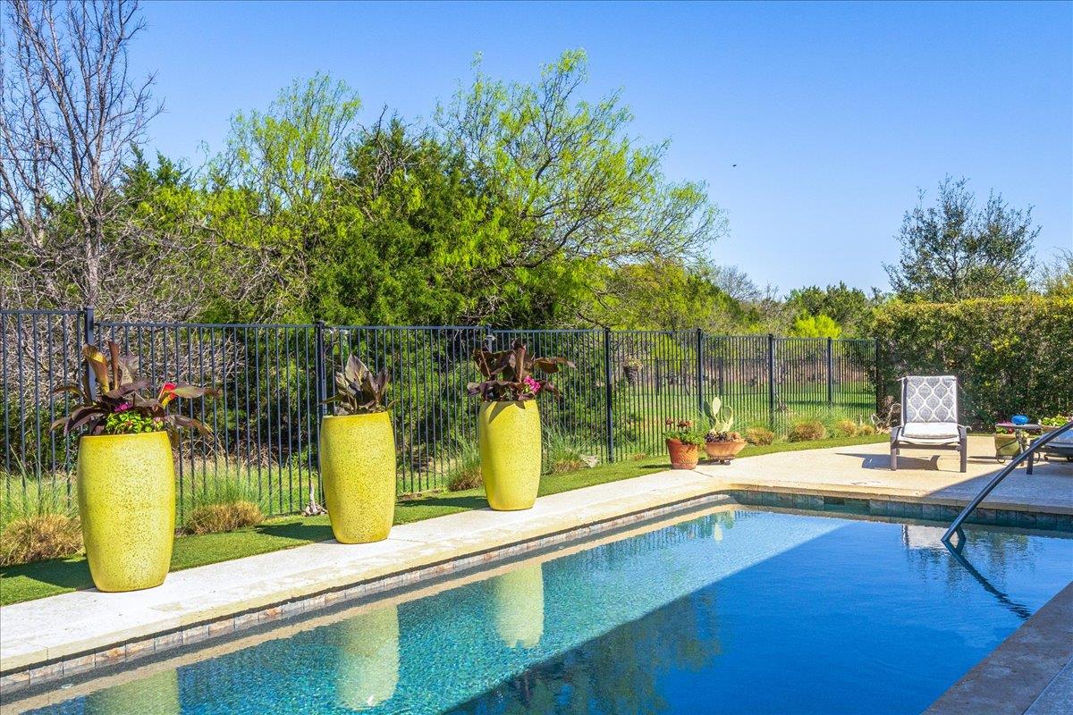413 Montalcino LN, Georgetown, TX 78628