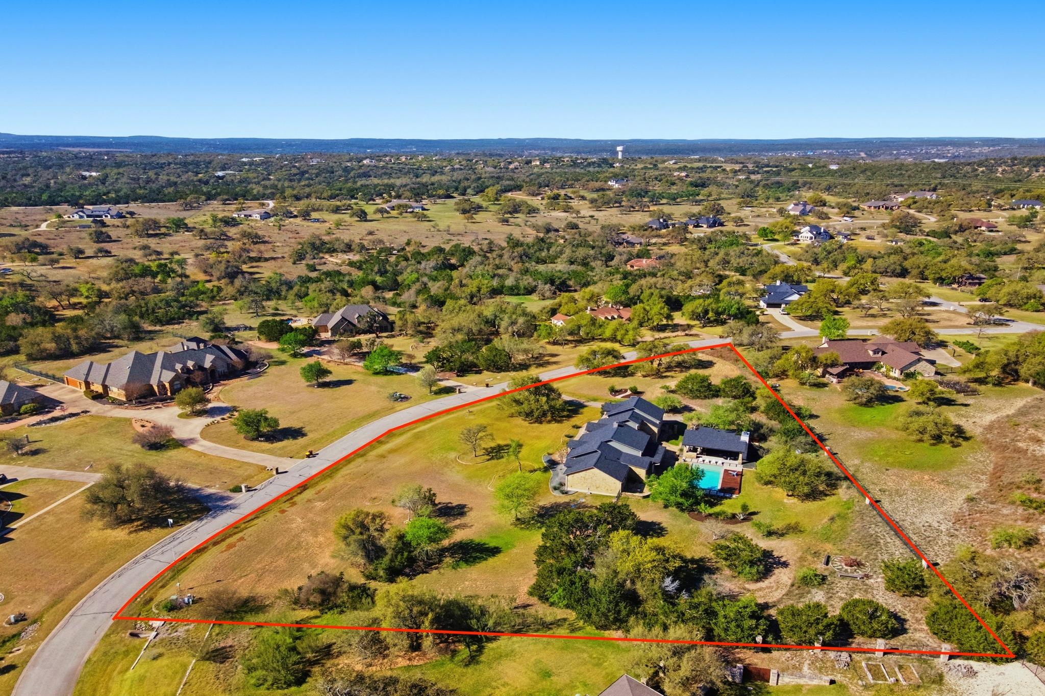 743 Drifting Wind Rn, Dripping Springs, TX 78620